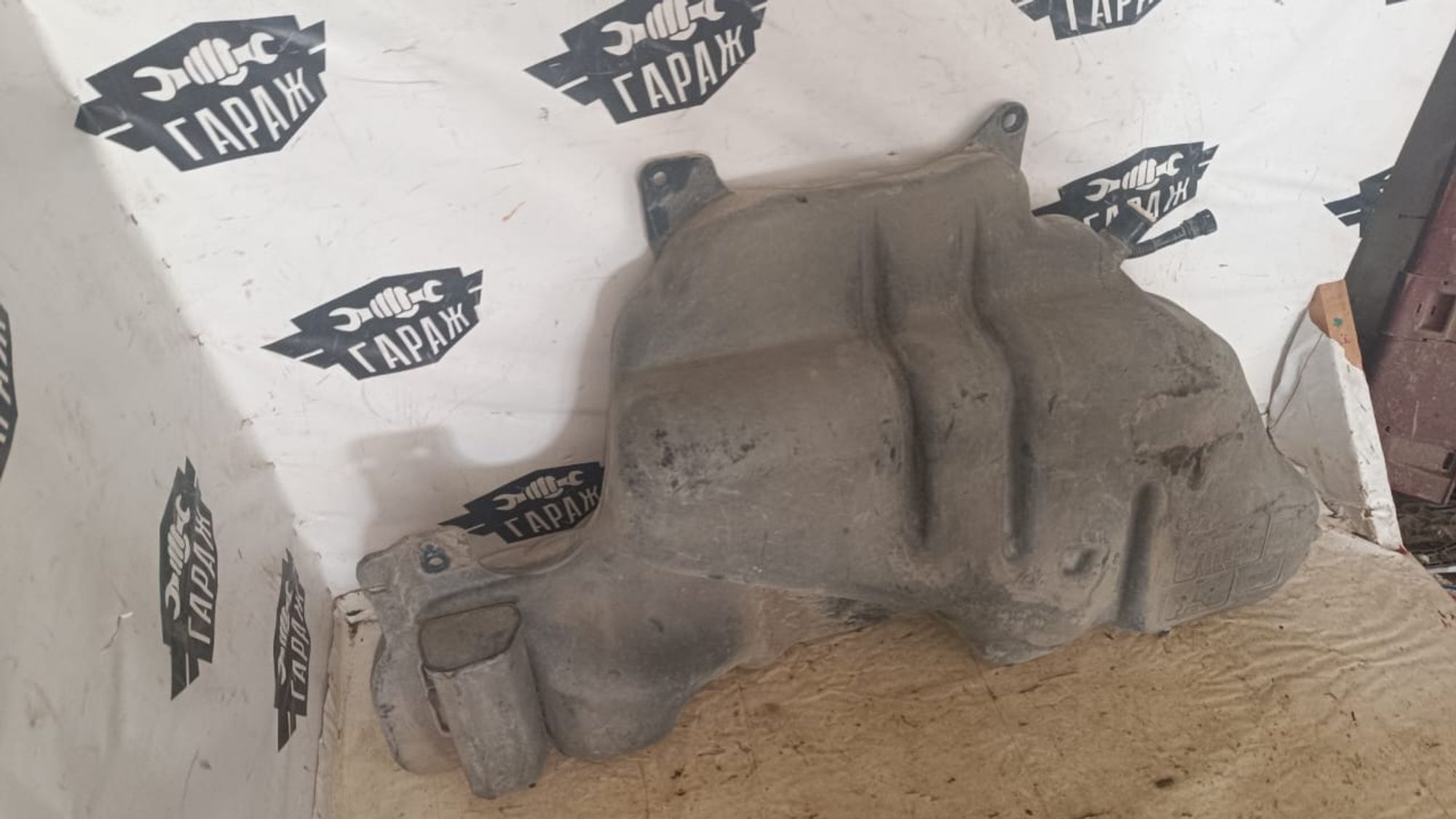 https://gcs.partsauto.market/rn-stockpro.appspot.com/thmbs/userImages/72ad5fba4727bffbc6ea9a8c61494201/part/87c15582-be59-4223-a2d9-444b2d40c2e2_1742995898844.jpg