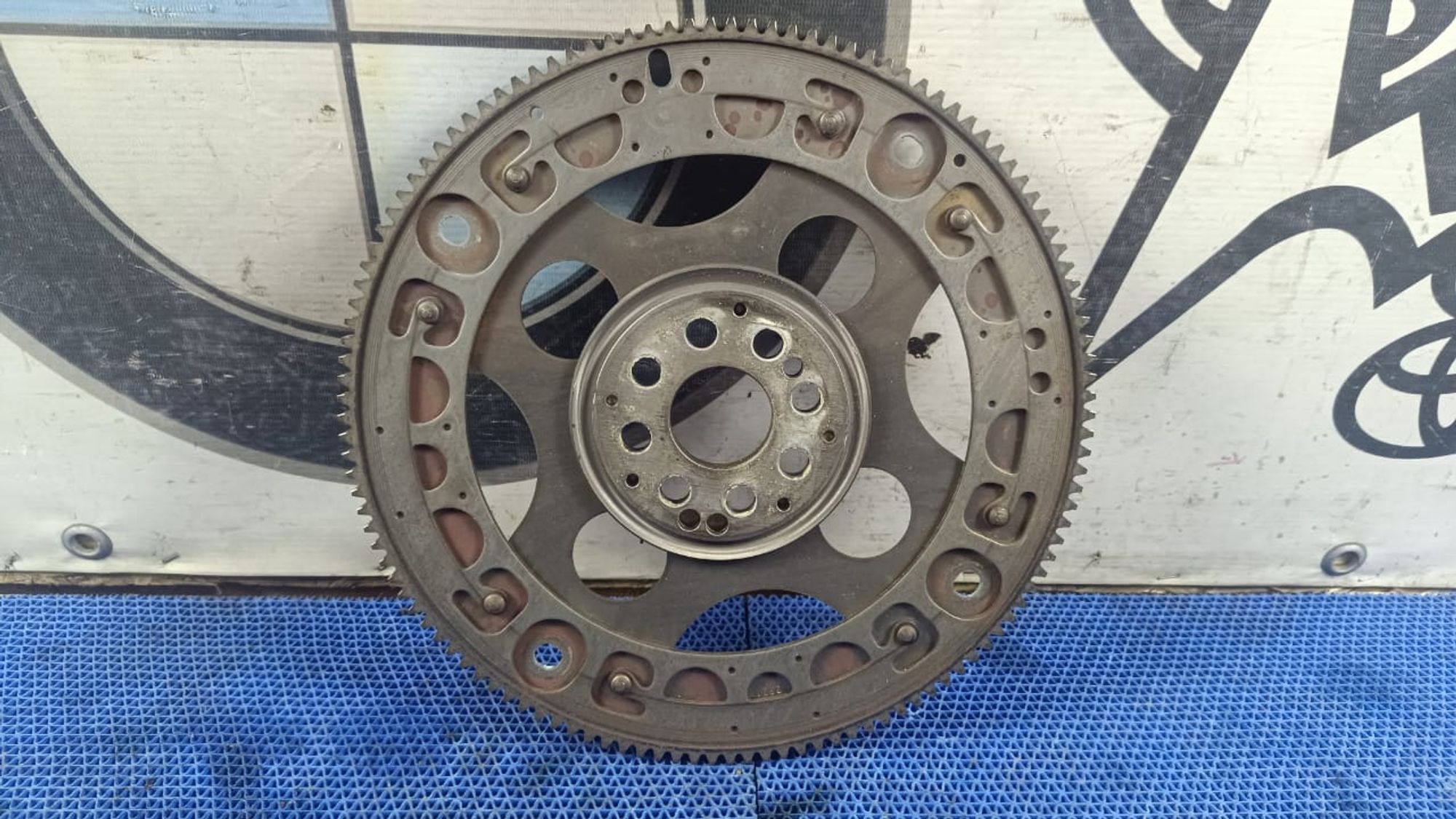 https://gcs.partsauto.market/rn-stockpro.appspot.com/thmbs/userImages/72ad5fba4727bffbc6ea9a8c61494201/part/893a6bcb-1ca3-4a00-8c21-5f5719caac0a_1747233401443.jpg