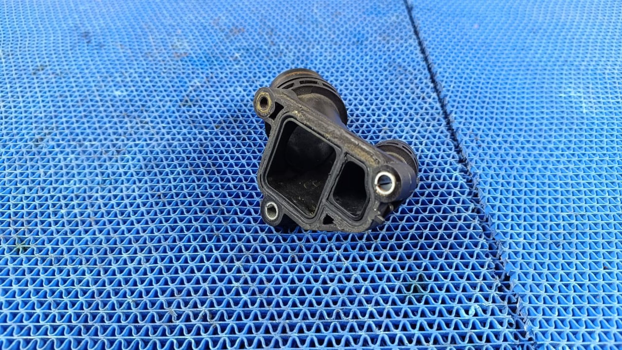 https://gcs.partsauto.market/rn-stockpro.appspot.com/thmbs/userImages/72ad5fba4727bffbc6ea9a8c61494201/part/8c73c898-0041-4dd4-91a7-145c1e791bea_1736853798411.jpg