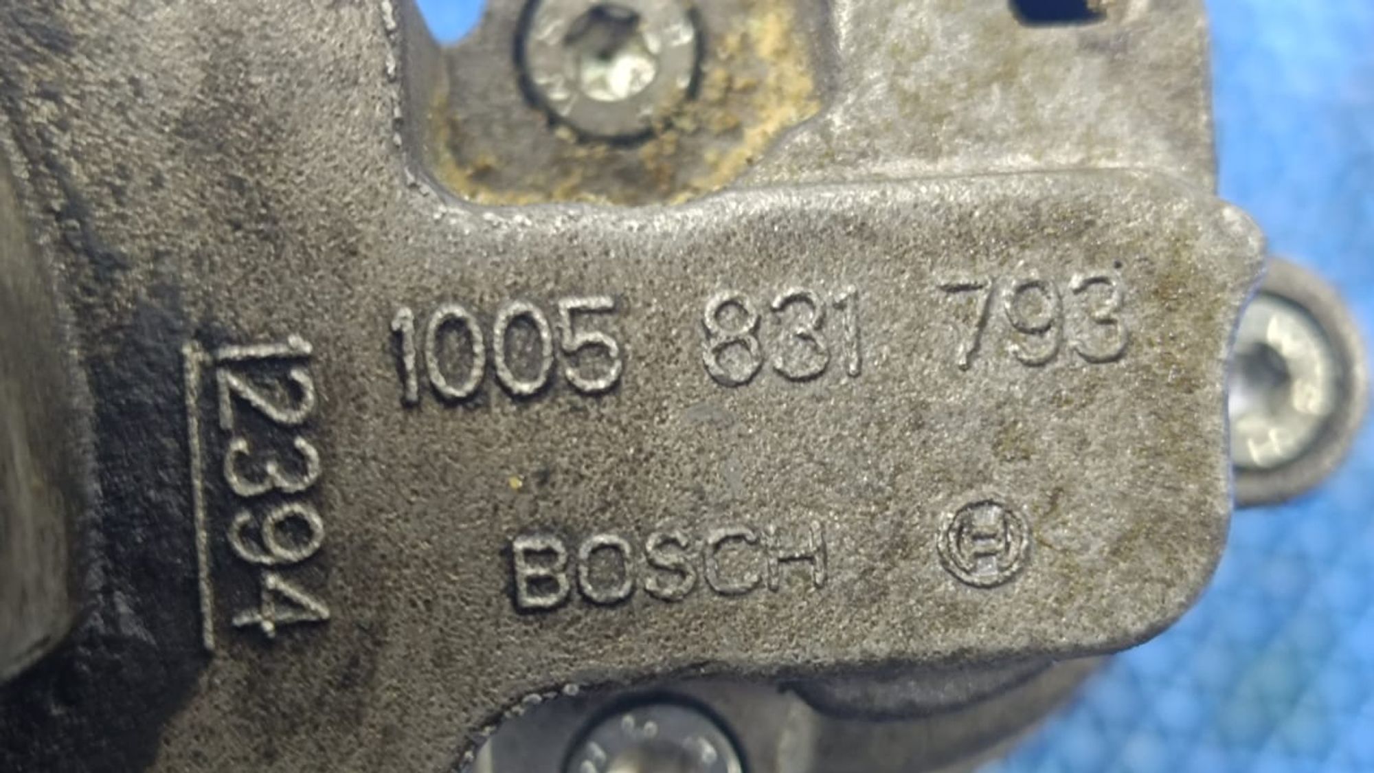 https://gcs.partsauto.market/rn-stockpro.appspot.com/thmbs/userImages/72ad5fba4727bffbc6ea9a8c61494201/part/8d7b465a-2815-43c1-96b1-06ff3353728a_1736763656383.jpg