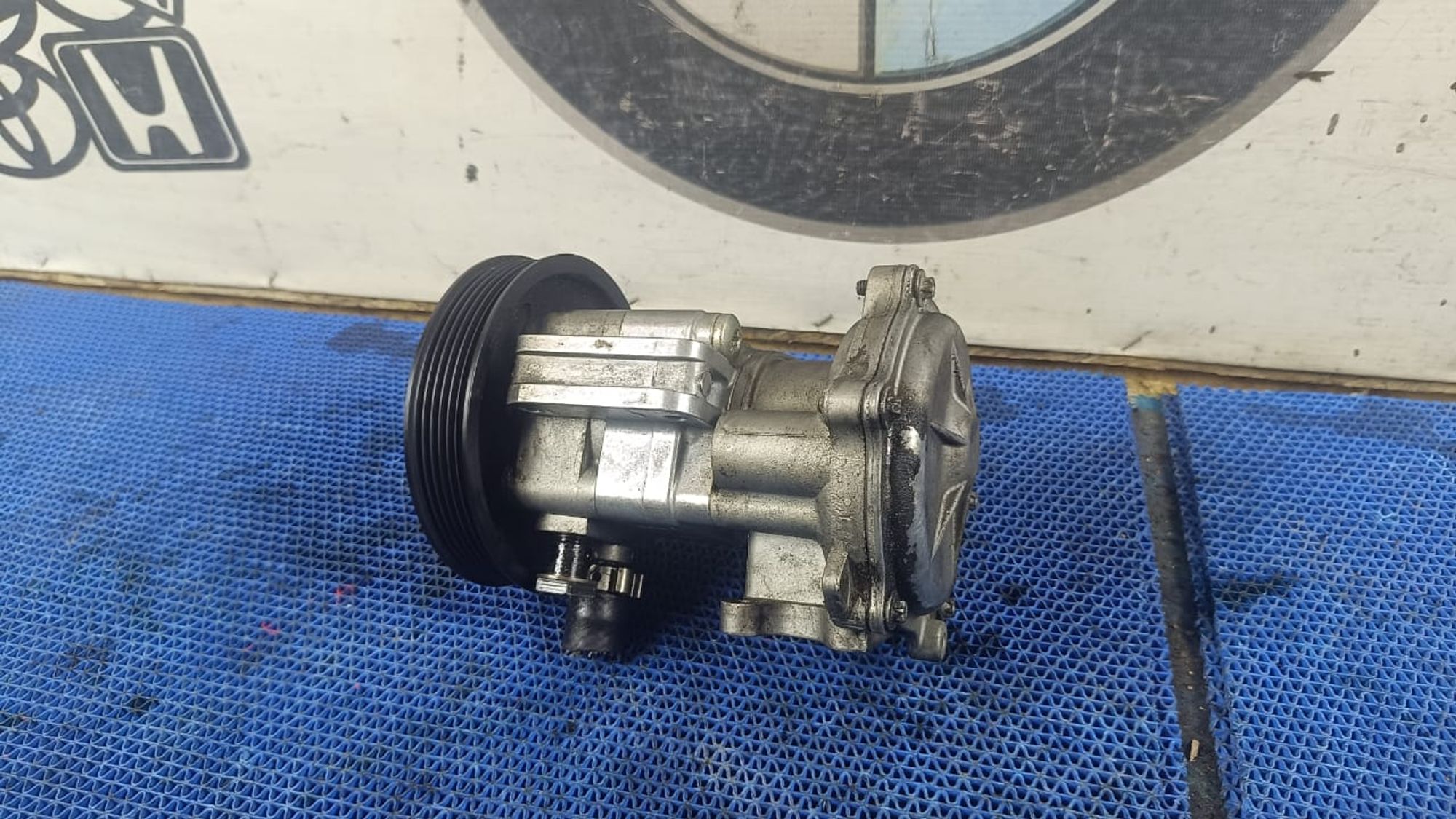 https://gcs.partsauto.market/rn-stockpro.appspot.com/thmbs/userImages/72ad5fba4727bffbc6ea9a8c61494201/part/933e484b-a7fe-432f-805b-ebab92c5b30d_1745588022780.jpg