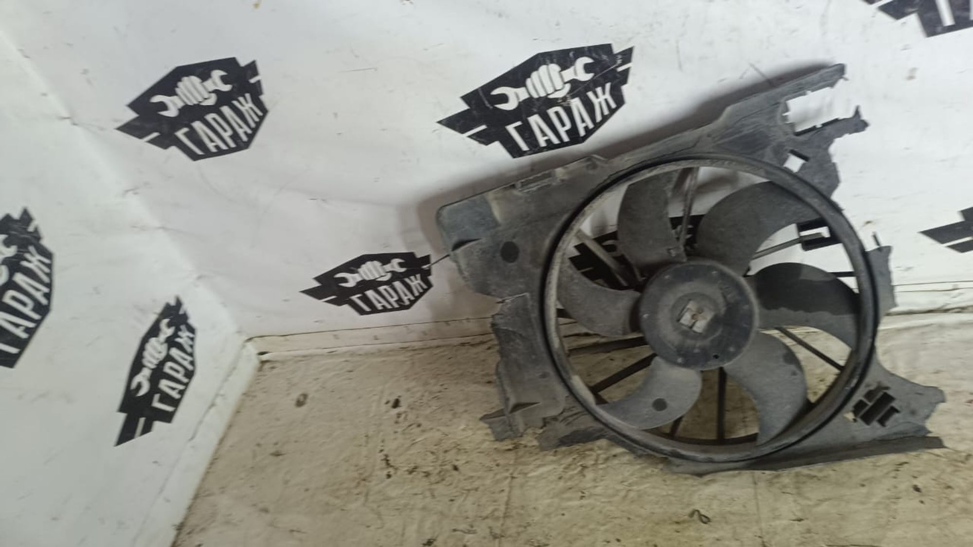 https://gcs.partsauto.market/rn-stockpro.appspot.com/thmbs/userImages/72ad5fba4727bffbc6ea9a8c61494201/part/93791570-e3e5-4ff4-ab42-55f209935a63_1742295071585.jpg