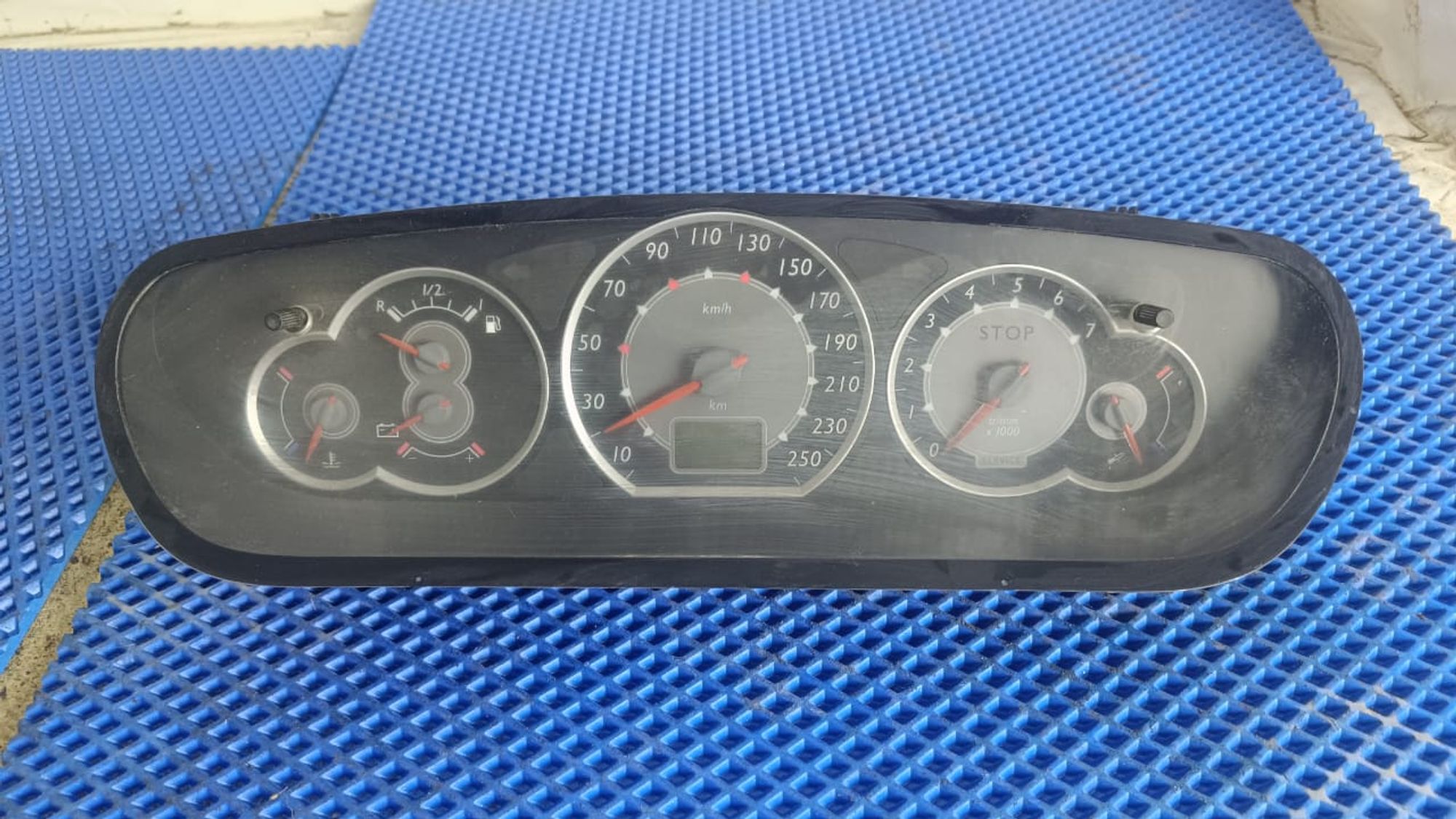https://gcs.partsauto.market/rn-stockpro.appspot.com/thmbs/userImages/72ad5fba4727bffbc6ea9a8c61494201/part/93b0b622-1272-48dc-9376-f8169976a7ac_1744396897693.jpg