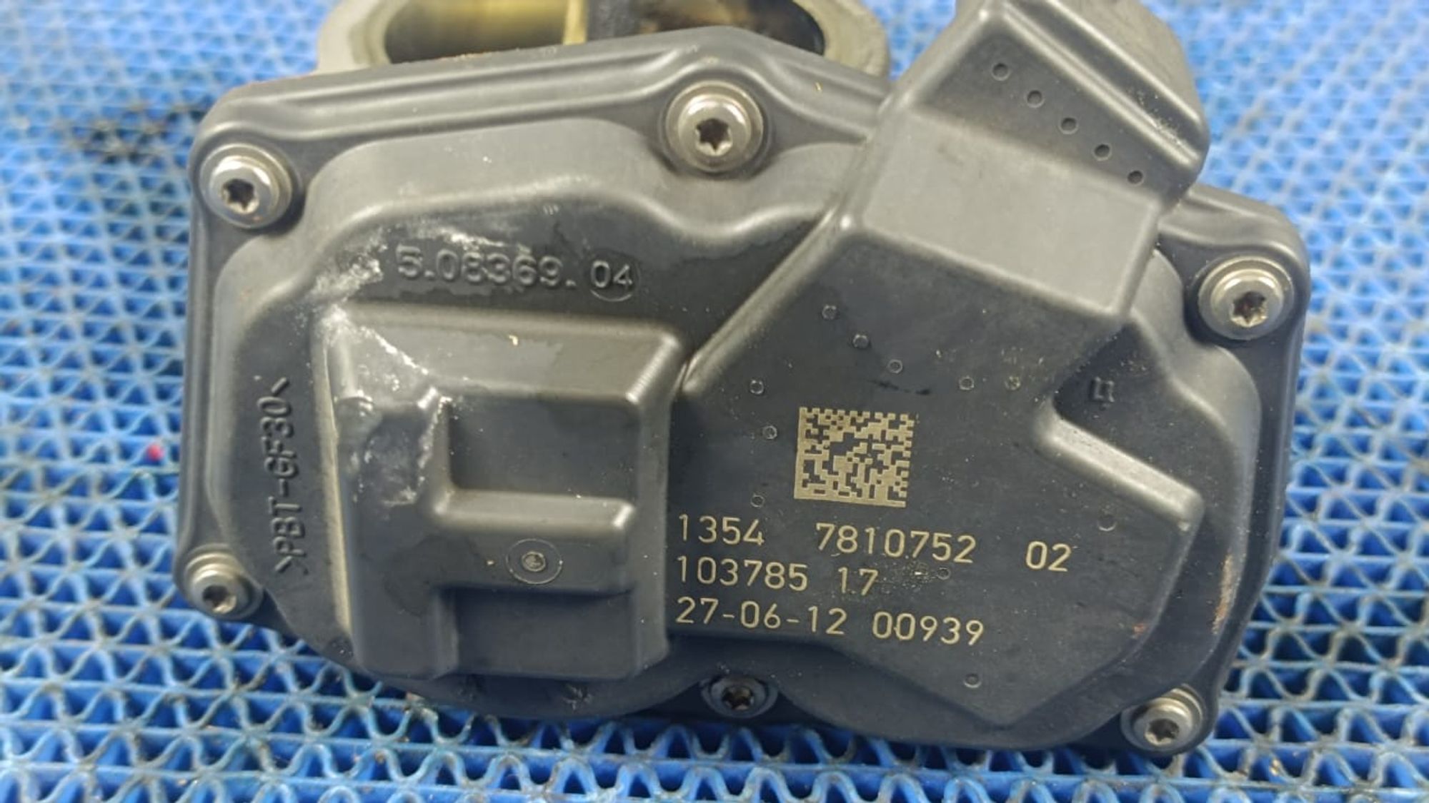 https://gcs.partsauto.market/rn-stockpro.appspot.com/thmbs/userImages/72ad5fba4727bffbc6ea9a8c61494201/part/941577d1-d16f-4556-8db4-7fb9d165d684_1747303954025.jpg
