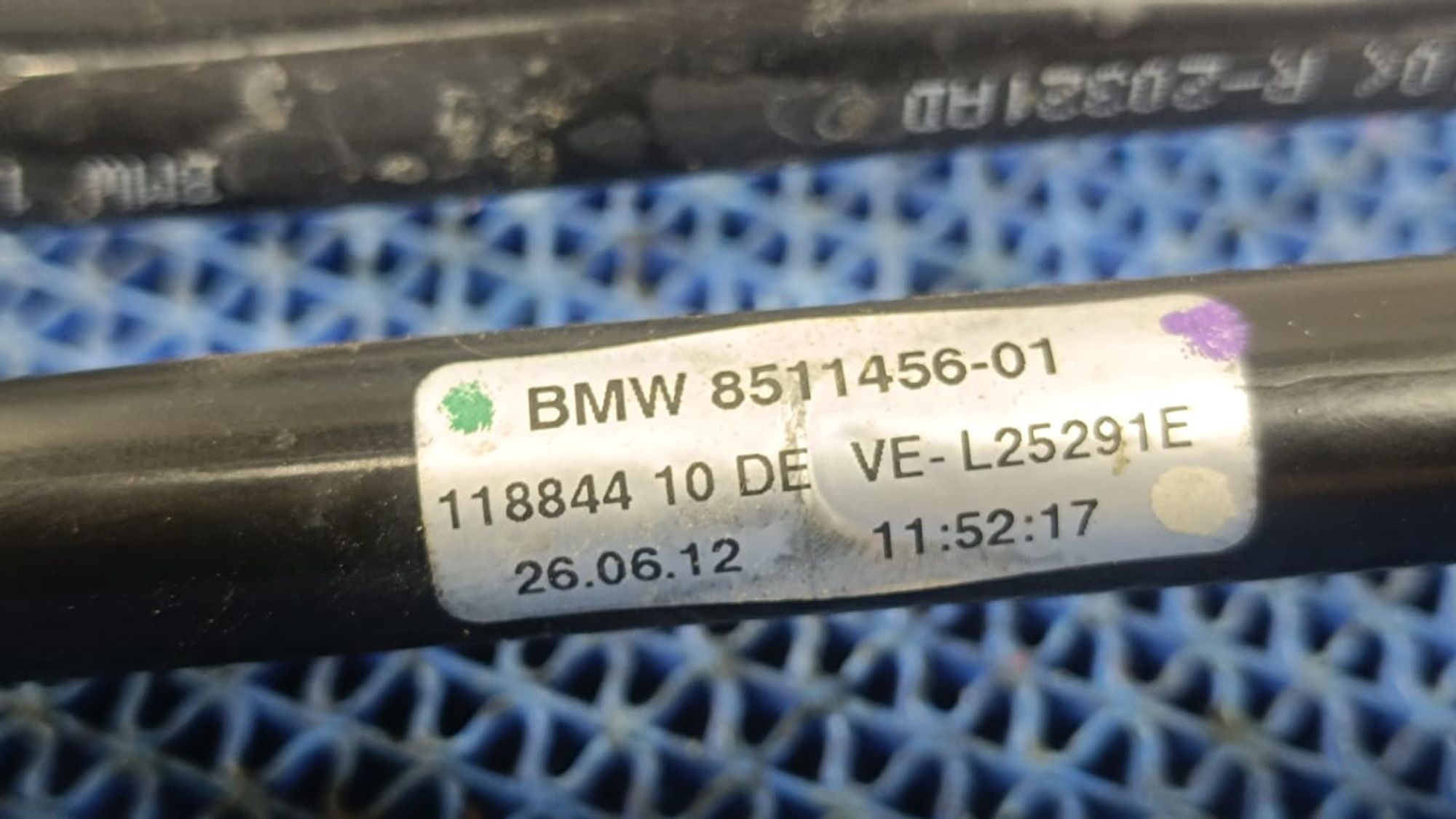 https://gcs.partsauto.market/rn-stockpro.appspot.com/thmbs/userImages/72ad5fba4727bffbc6ea9a8c61494201/part/9d71383f-53b4-492b-9b96-3fde55d52390_1747725118133.jpg