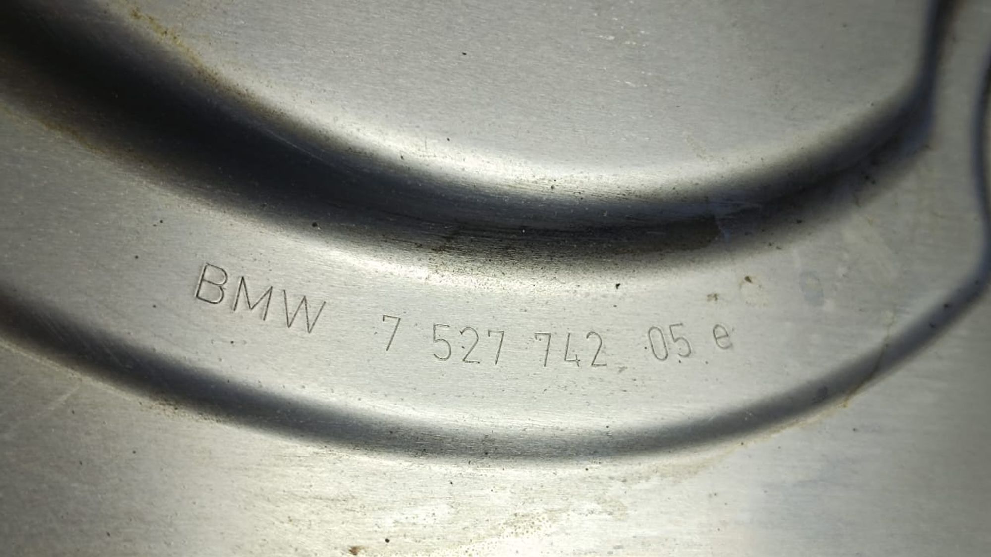 https://gcs.partsauto.market/rn-stockpro.appspot.com/thmbs/userImages/72ad5fba4727bffbc6ea9a8c61494201/part/a2755528-e8ef-4243-9968-2df04216db1c_1740568121056.jpg