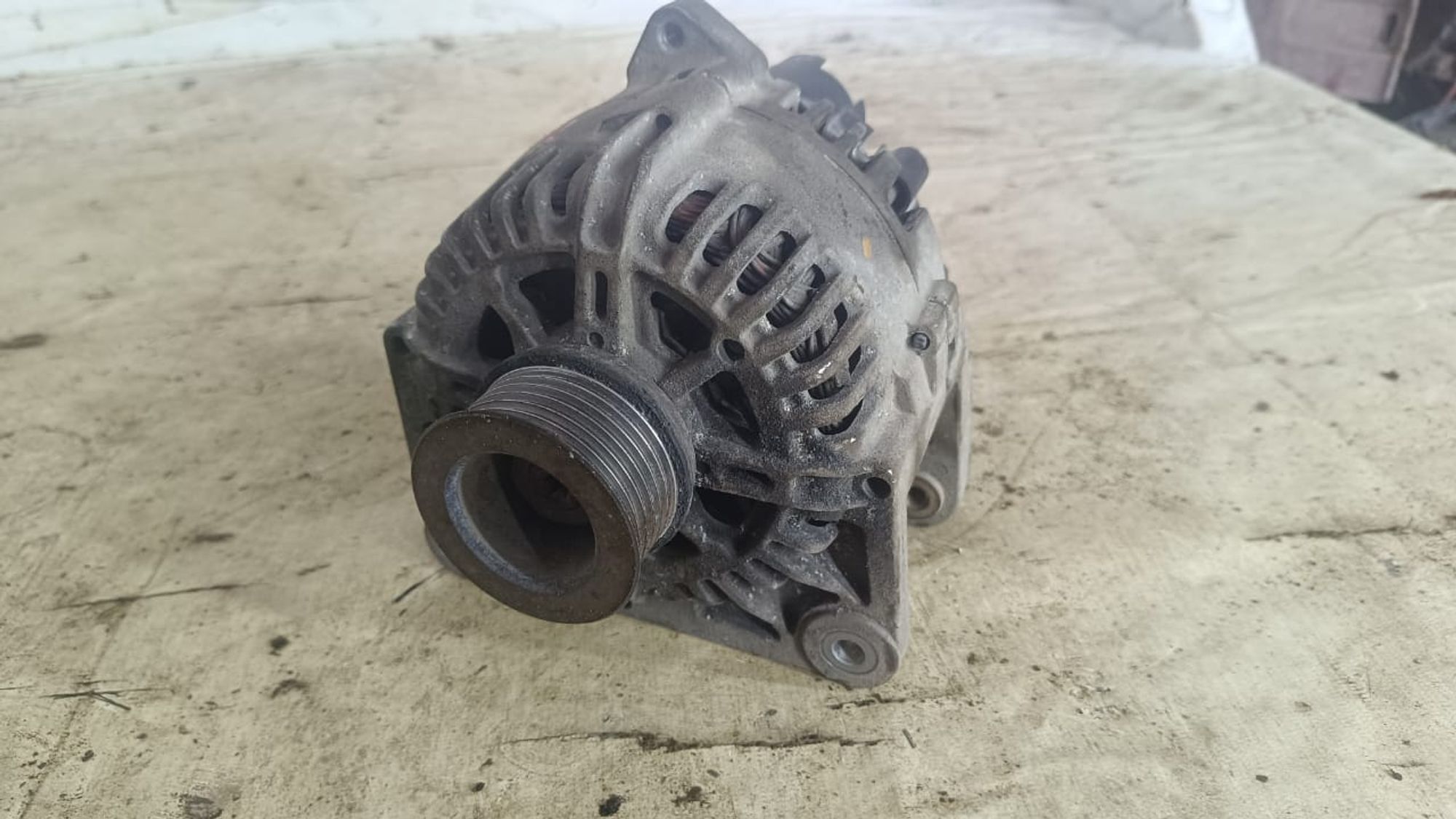 https://gcs.partsauto.market/rn-stockpro.appspot.com/thmbs/userImages/72ad5fba4727bffbc6ea9a8c61494201/part/a57bad5a-7f68-4b51-b7fc-b9c3a834d3b6_1742812262684.jpg