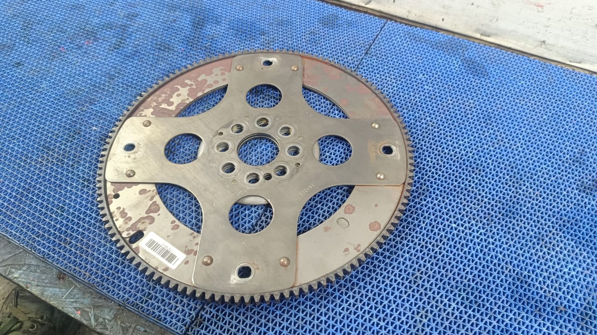 https://gcs.partsauto.market/rn-stockpro.appspot.com/thmbs/userImages/72ad5fba4727bffbc6ea9a8c61494201/part/a5ab3322-2ed3-4761-bc84-3684f1dead60_1747233416572.jpg