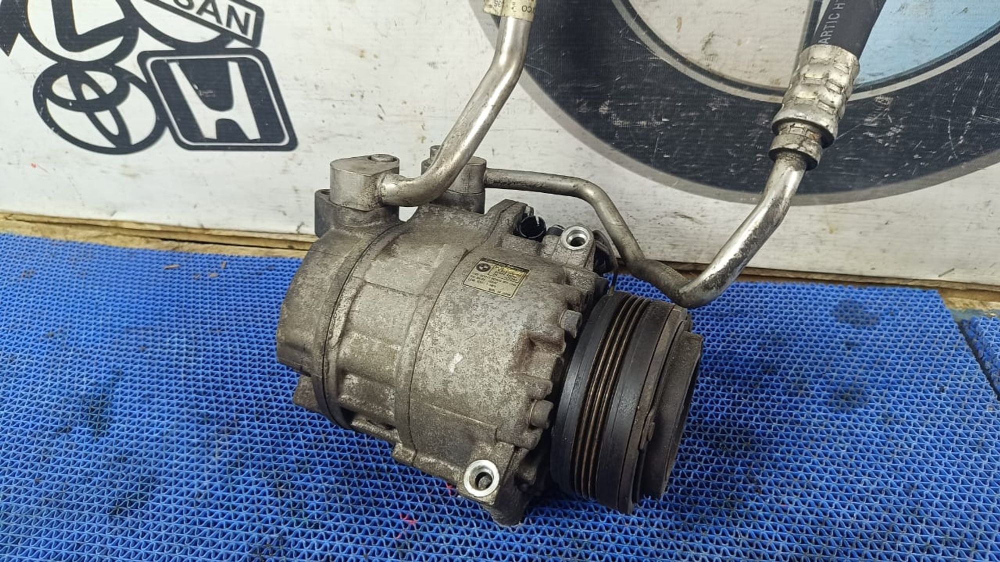 https://gcs.partsauto.market/rn-stockpro.appspot.com/thmbs/userImages/72ad5fba4727bffbc6ea9a8c61494201/part/ab4b29ef-e1a2-41a4-a857-30b8d74eed2b_1745229923738.jpg