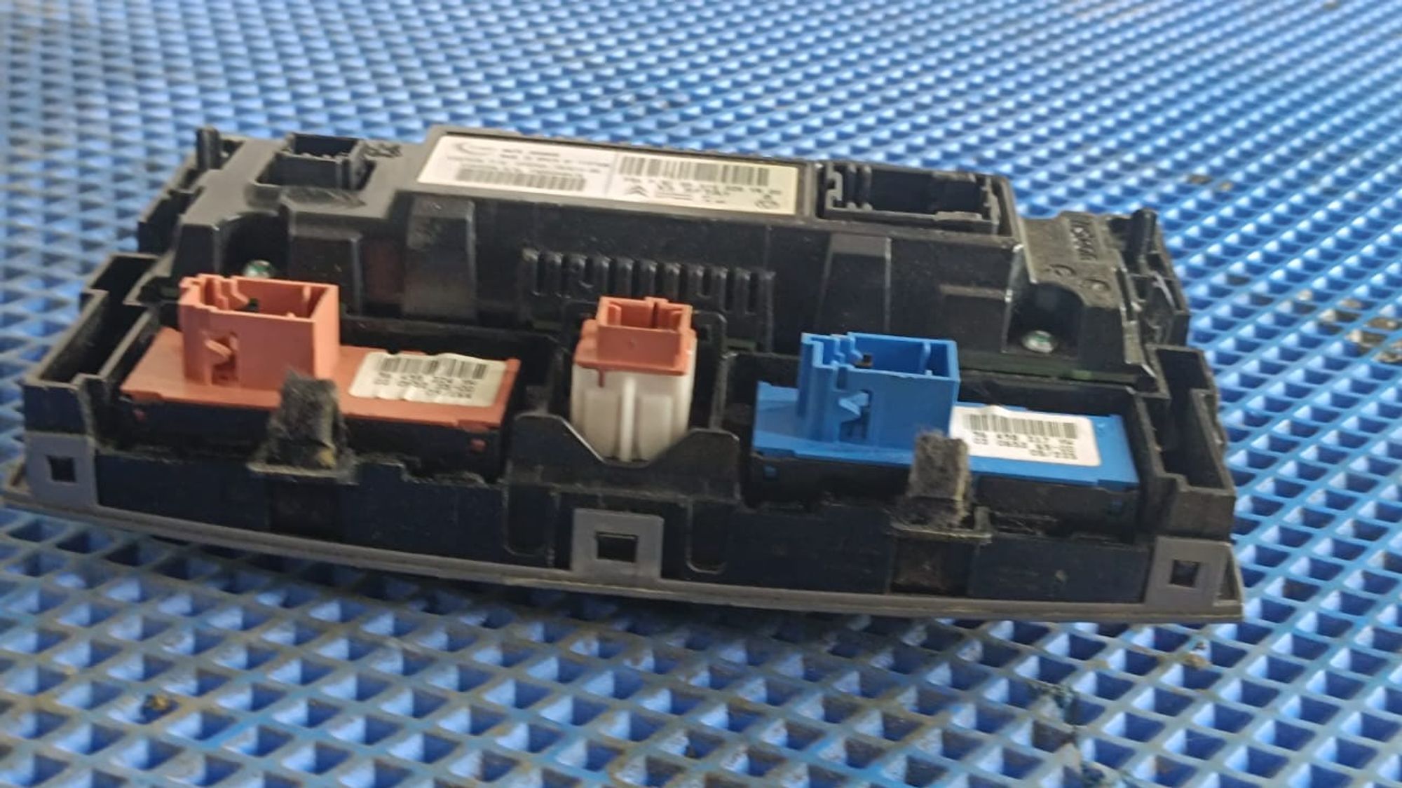 https://gcs.partsauto.market/rn-stockpro.appspot.com/thmbs/userImages/72ad5fba4727bffbc6ea9a8c61494201/part/be625f6d-004e-4aca-a5d6-128201a2dc34_1746953254979.jpg