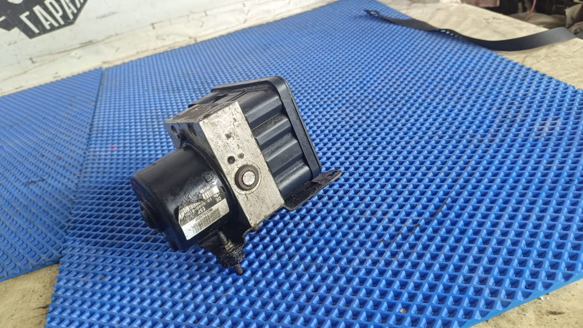 https://gcs.partsauto.market/rn-stockpro.appspot.com/thmbs/userImages/72ad5fba4727bffbc6ea9a8c61494201/part/bebadbfc-2a06-4034-a079-cb1688fa1520_1745567391687.jpg
