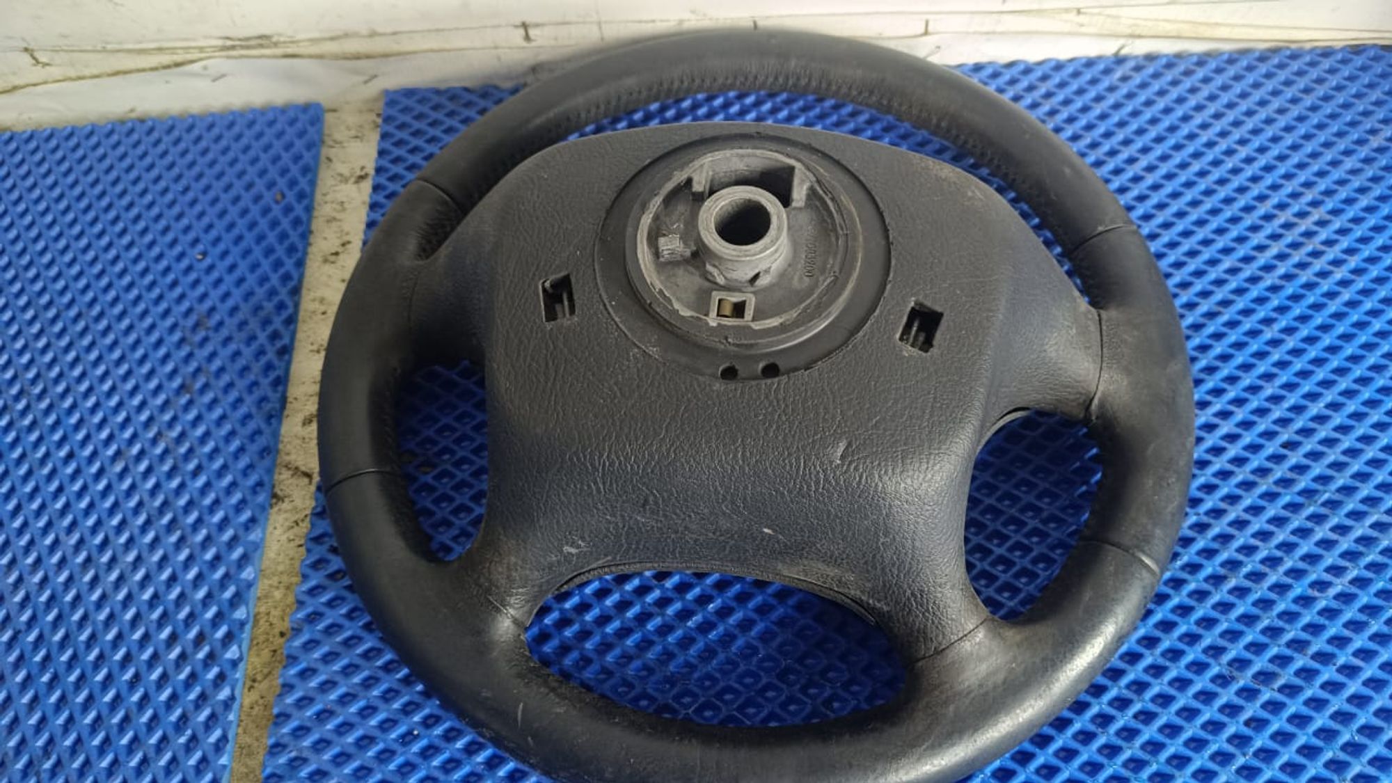 https://gcs.partsauto.market/rn-stockpro.appspot.com/thmbs/userImages/72ad5fba4727bffbc6ea9a8c61494201/part/bff47113-a9c4-4531-aa49-e378ae5e7ea4_1744461923418.jpg