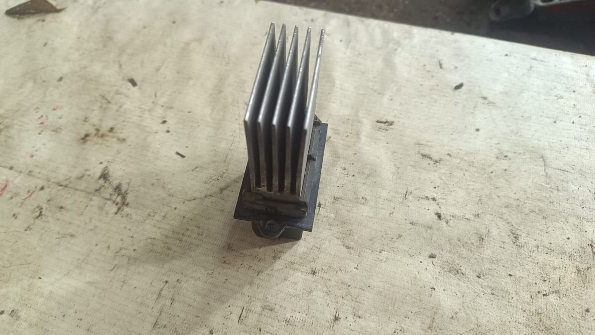 https://gcs.partsauto.market/rn-stockpro.appspot.com/thmbs/userImages/72ad5fba4727bffbc6ea9a8c61494201/part/c03f1501-4175-433b-9875-6c335c339574_1742928492504.jpg