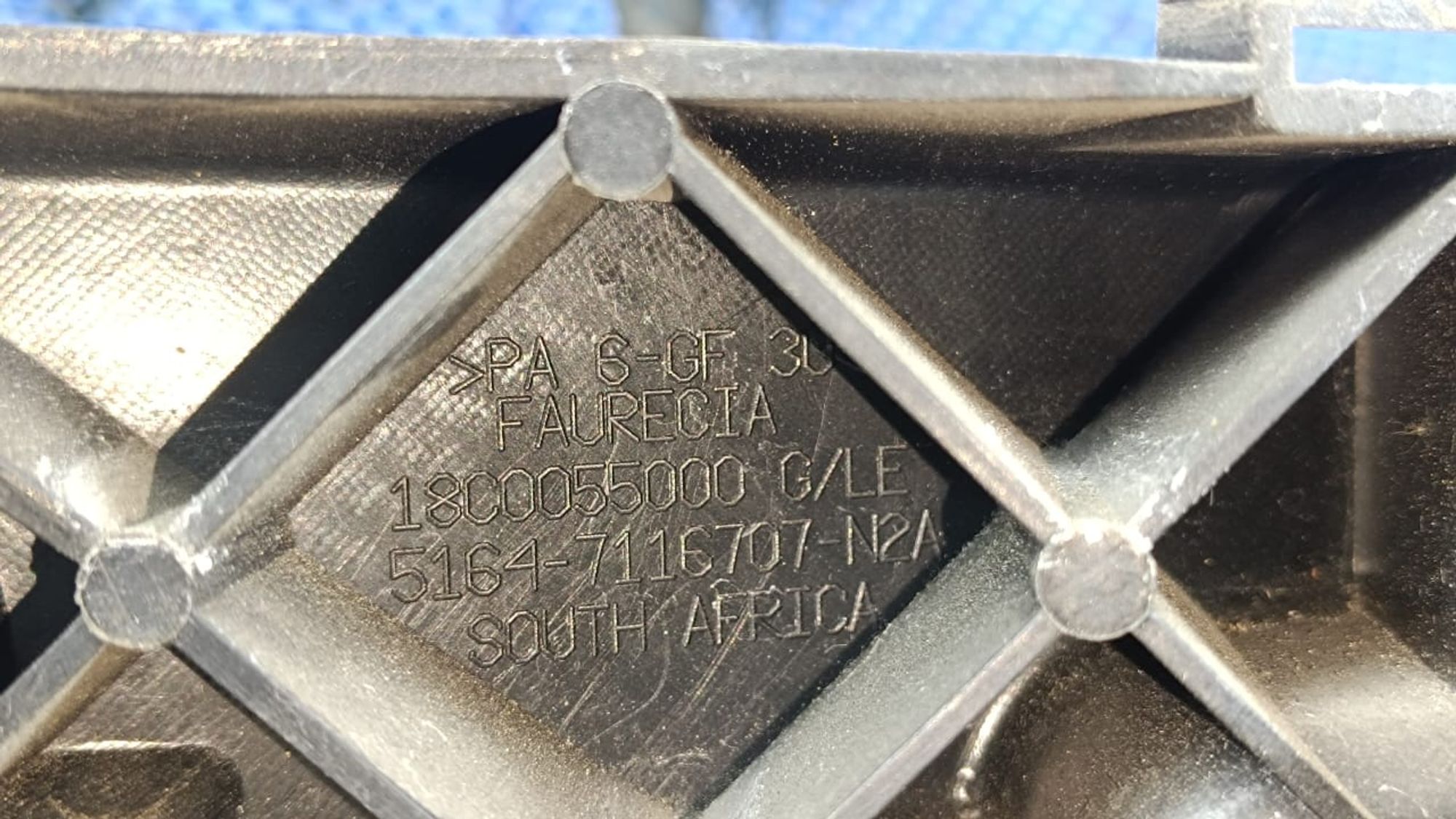 https://gcs.partsauto.market/rn-stockpro.appspot.com/thmbs/userImages/72ad5fba4727bffbc6ea9a8c61494201/part/cca4dfc8-617a-426e-b1c6-1acb8b4ad0f0_1748619619278.jpg