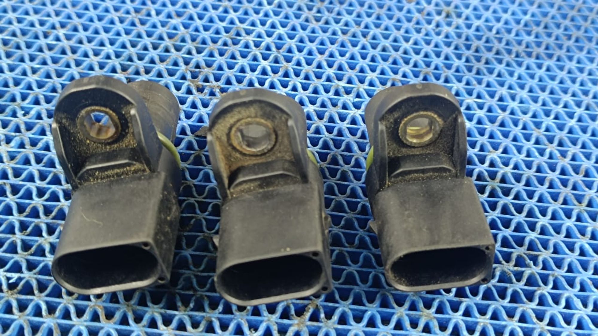https://gcs.partsauto.market/rn-stockpro.appspot.com/thmbs/userImages/72ad5fba4727bffbc6ea9a8c61494201/part/d8b36bff-852d-499b-a418-7cdc58b84318_1733485622449.jpg