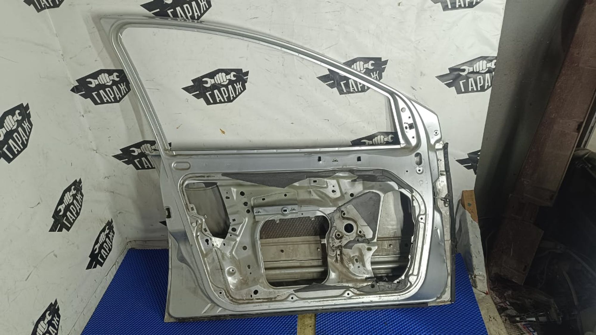 https://gcs.partsauto.market/rn-stockpro.appspot.com/thmbs/userImages/72ad5fba4727bffbc6ea9a8c61494201/part/db14ab92-29d3-4504-ae0b-32bd11be4369_1744396574398.jpg