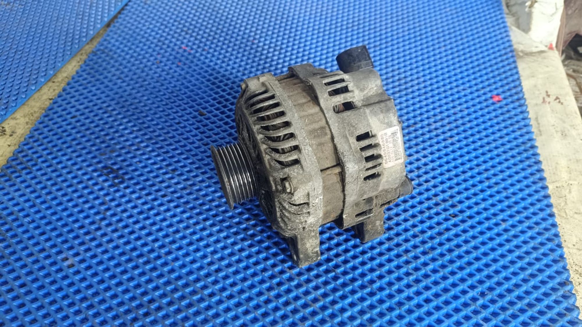 https://gcs.partsauto.market/rn-stockpro.appspot.com/thmbs/userImages/72ad5fba4727bffbc6ea9a8c61494201/part/db3d89c8-240b-4556-bad6-4b5dabbd2e0c_1744798424658.jpg