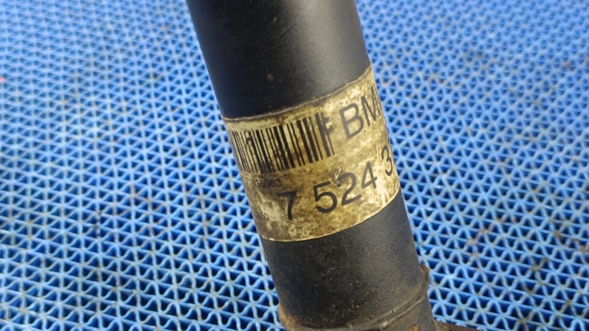 https://gcs.partsauto.market/rn-stockpro.appspot.com/thmbs/userImages/72ad5fba4727bffbc6ea9a8c61494201/part/dd6599af-e7d6-4965-8d86-06906803f1c0_1733312769339.jpg