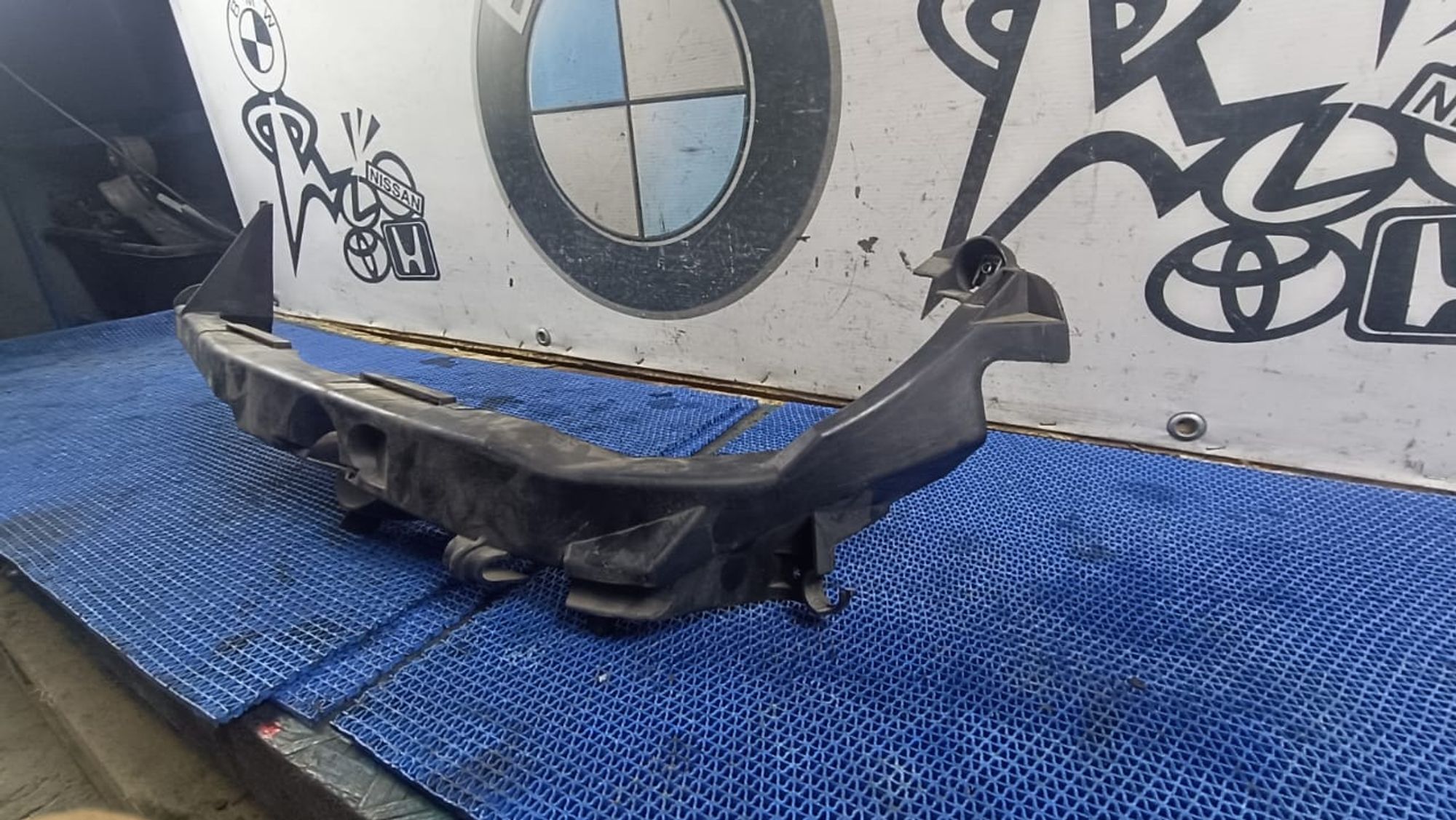 https://gcs.partsauto.market/rn-stockpro.appspot.com/thmbs/userImages/72ad5fba4727bffbc6ea9a8c61494201/part/e2aba4b2-b129-4158-9936-2d3fad18f93b_1748619628062.jpg
