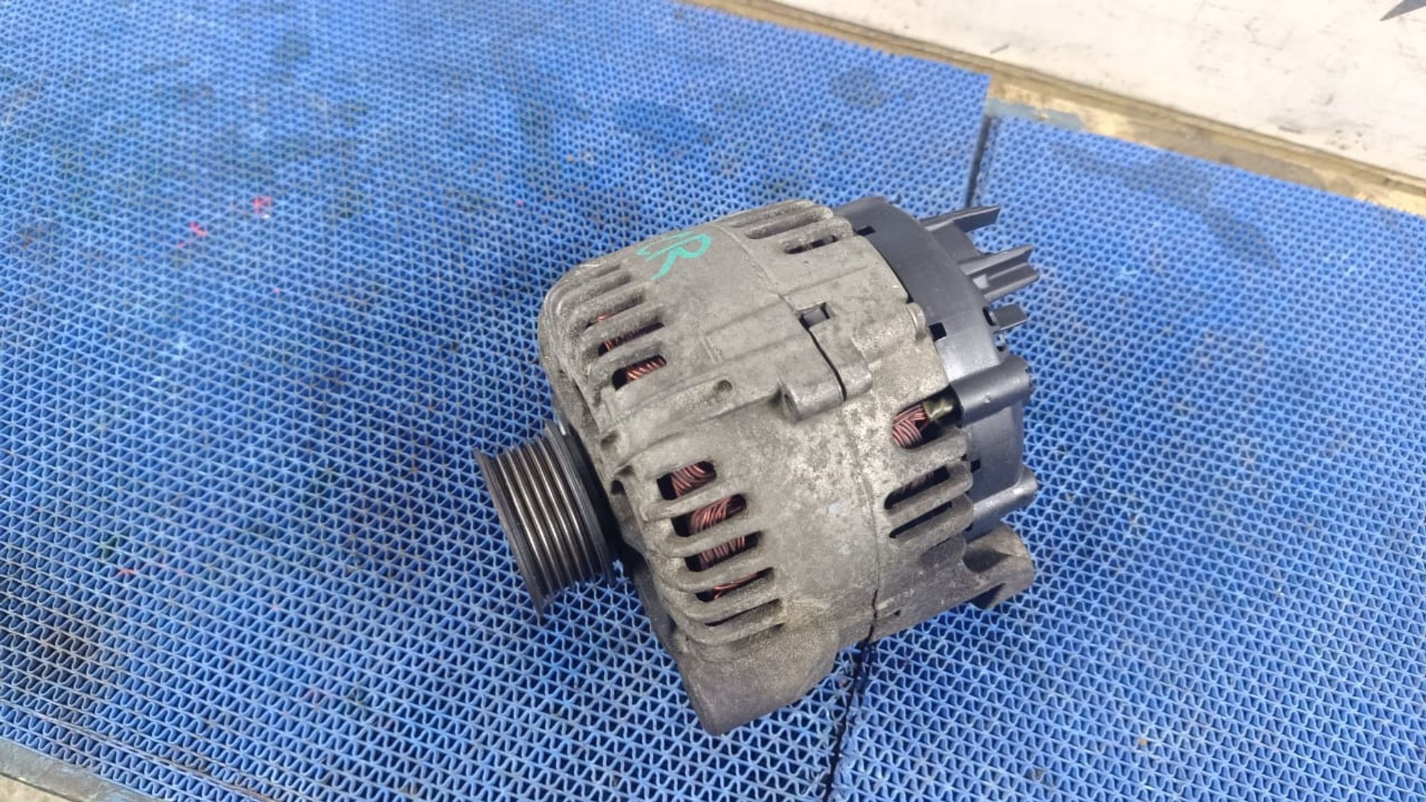 https://gcs.partsauto.market/rn-stockpro.appspot.com/thmbs/userImages/72ad5fba4727bffbc6ea9a8c61494201/part/e74d2a1f-b22f-4229-b9d4-2857b1bf1a78_1745229266392.jpg