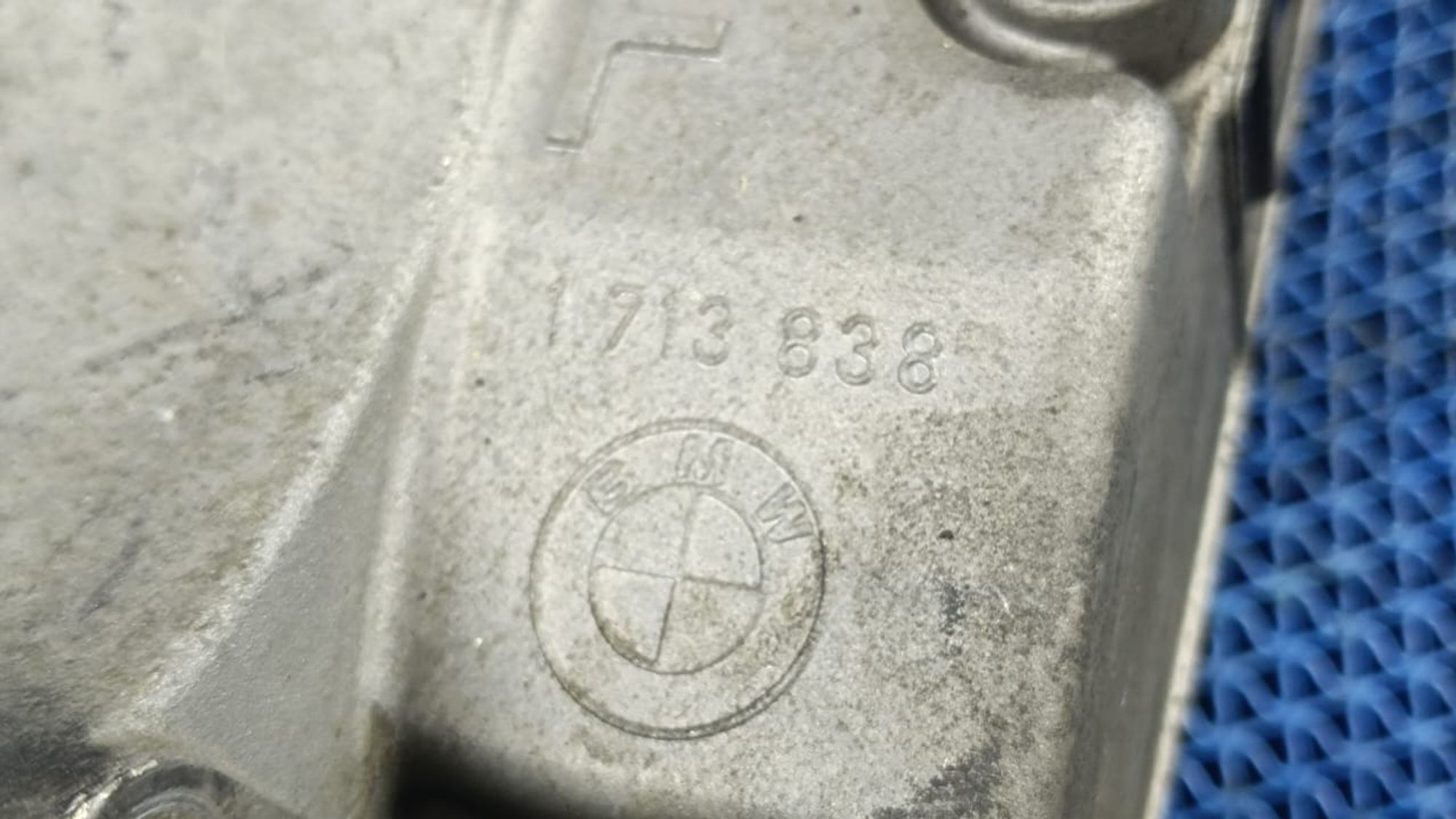 https://gcs.partsauto.market/rn-stockpro.appspot.com/thmbs/userImages/72ad5fba4727bffbc6ea9a8c61494201/part/f103a426-39f5-4e88-b588-16b0008fdec7_1733749038624.jpg