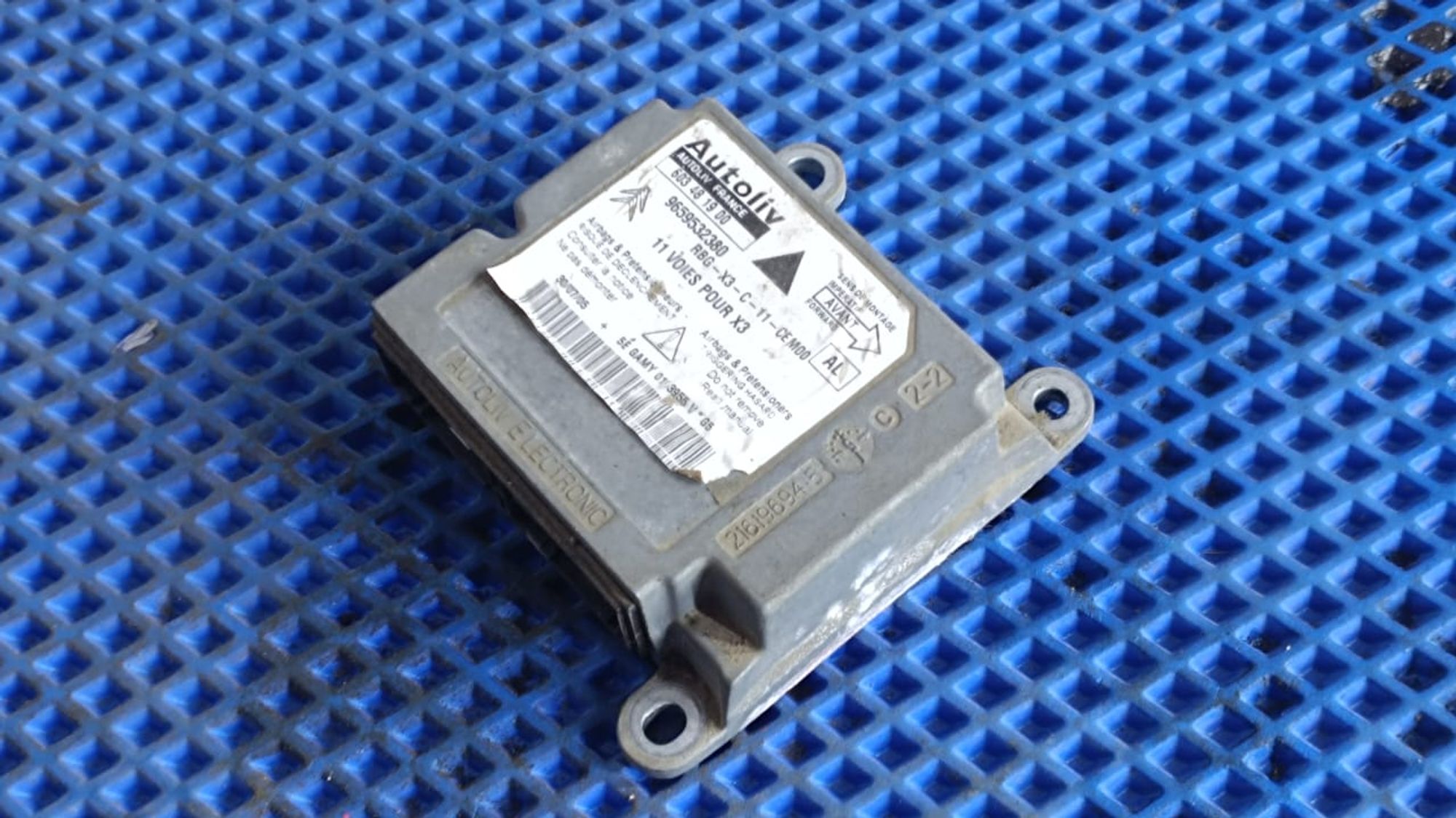 https://gcs.partsauto.market/rn-stockpro.appspot.com/thmbs/userImages/72ad5fba4727bffbc6ea9a8c61494201/part/f62a52c8-6bad-435d-9f37-655a1f2b0fce_1747037353325.jpg