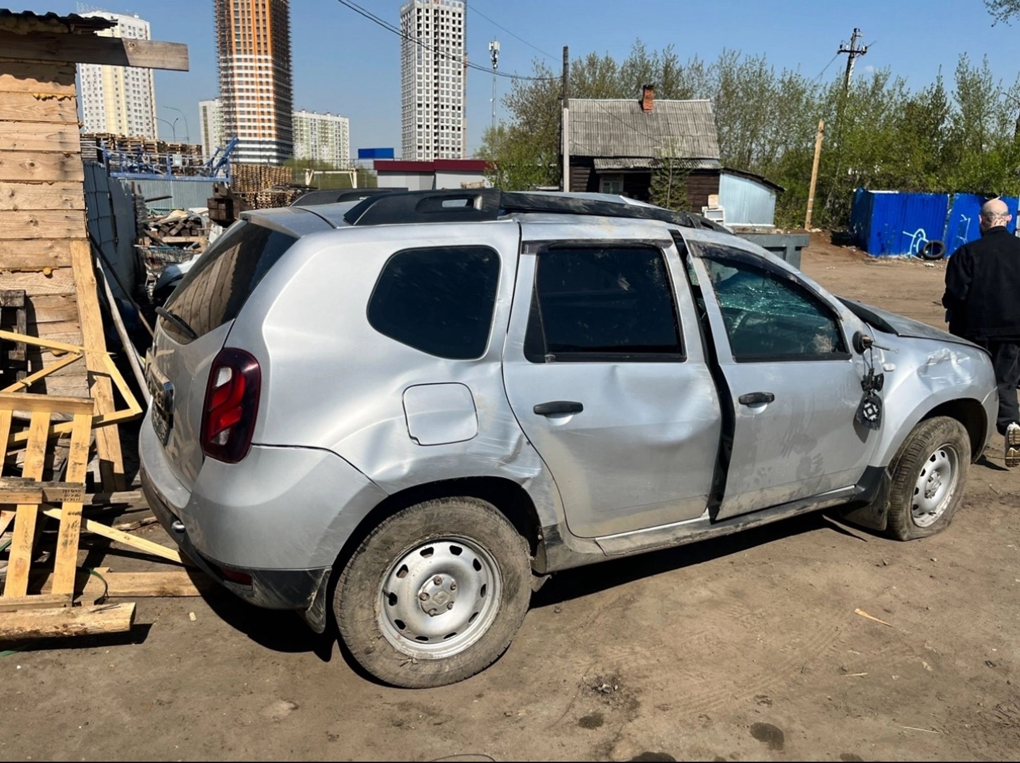 https://gcs.partsauto.market/rn-stockpro.appspot.com/thmbs/userImages/7493bedda53ffbba18042670cc6fed05/car/92d21929-8aee-4792-a6d2-3a2ea7645943_1747306746172.jpg