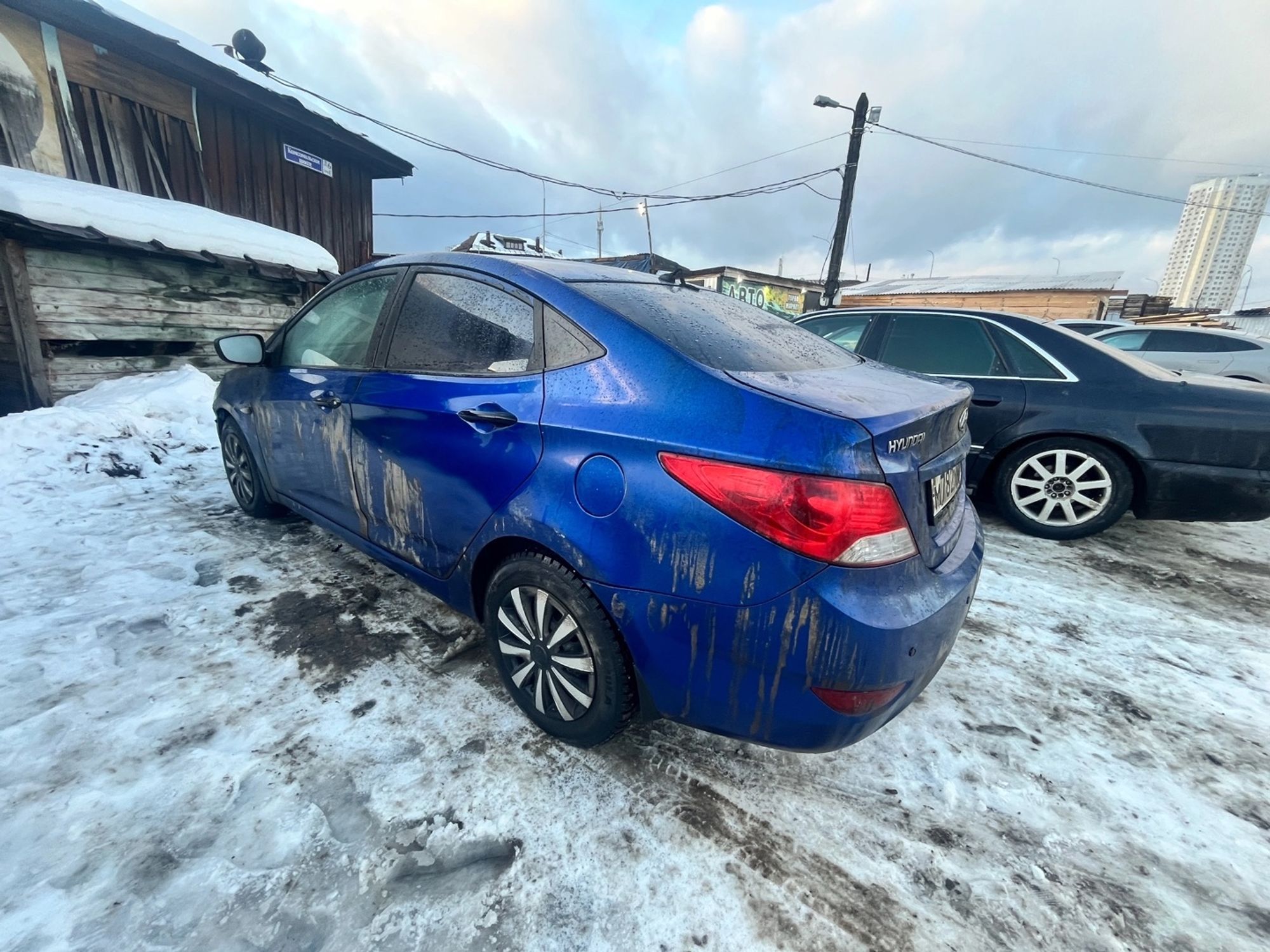 https://gcs.partsauto.market/rn-stockpro.appspot.com/thmbs/userImages/7493bedda53ffbba18042670cc6fed05/car/a4b4a89d-af2c-4935-8e91-47132b32e98c_1739549468363.jpg