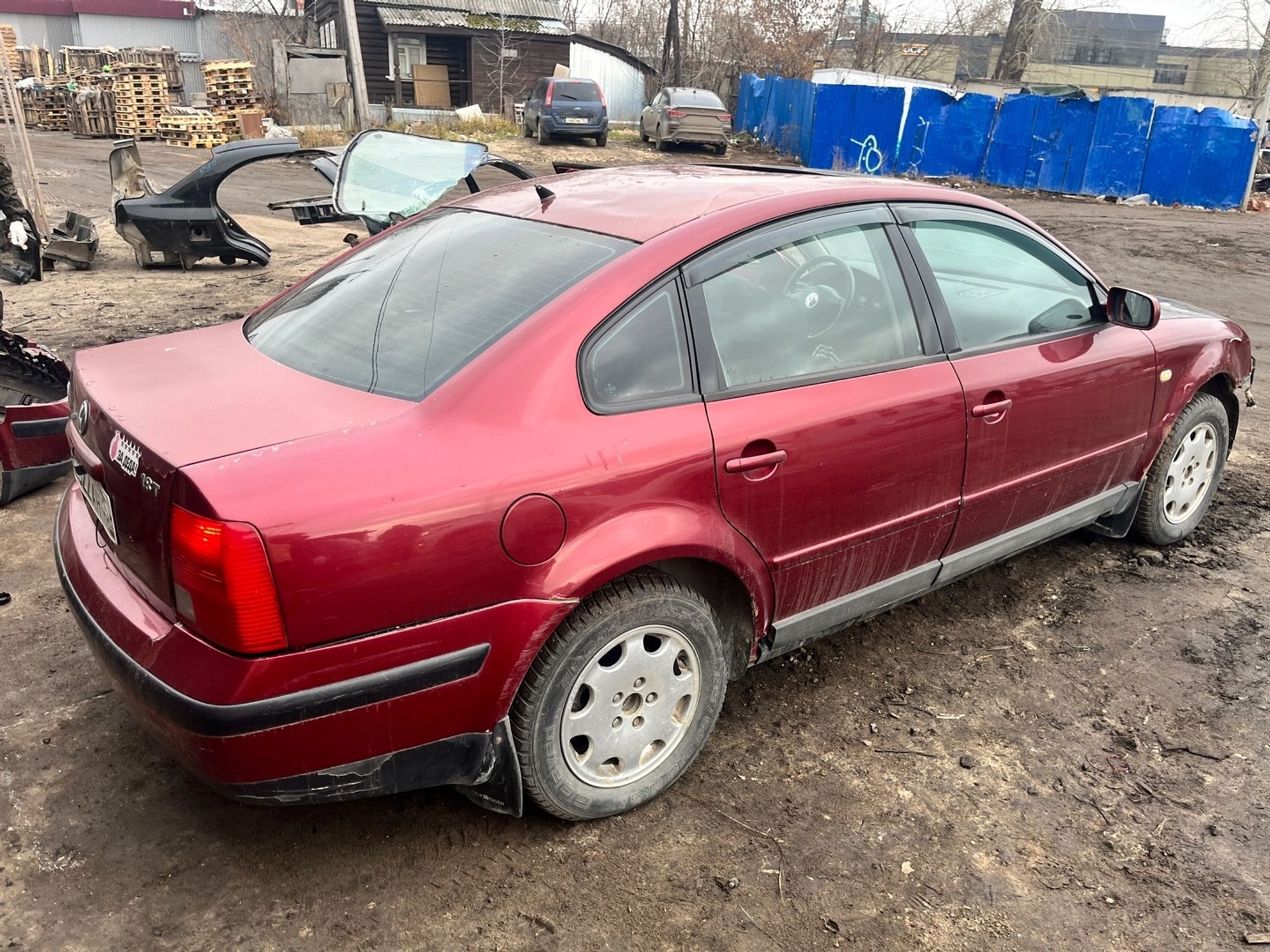 https://gcs.partsauto.market/rn-stockpro.appspot.com/thmbs/userImages/7493bedda53ffbba18042670cc6fed05/car/c08eec29-cd90-48cf-8d48-056491b09ef4_1733902787965.jpg