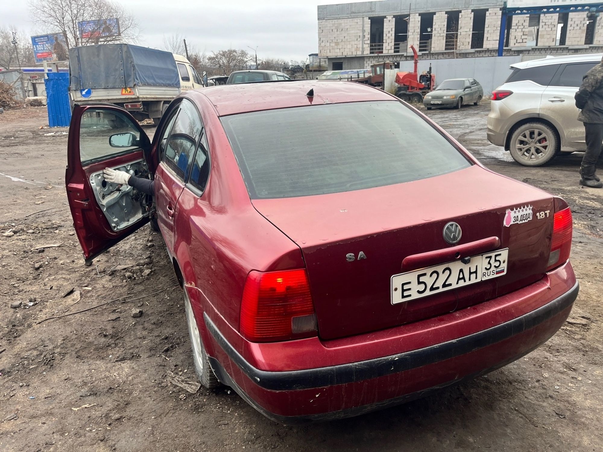 https://gcs.partsauto.market/rn-stockpro.appspot.com/thmbs/userImages/7493bedda53ffbba18042670cc6fed05/car/cf0141fb-d029-4e88-9bb3-96753b476641_1733902782707.jpg