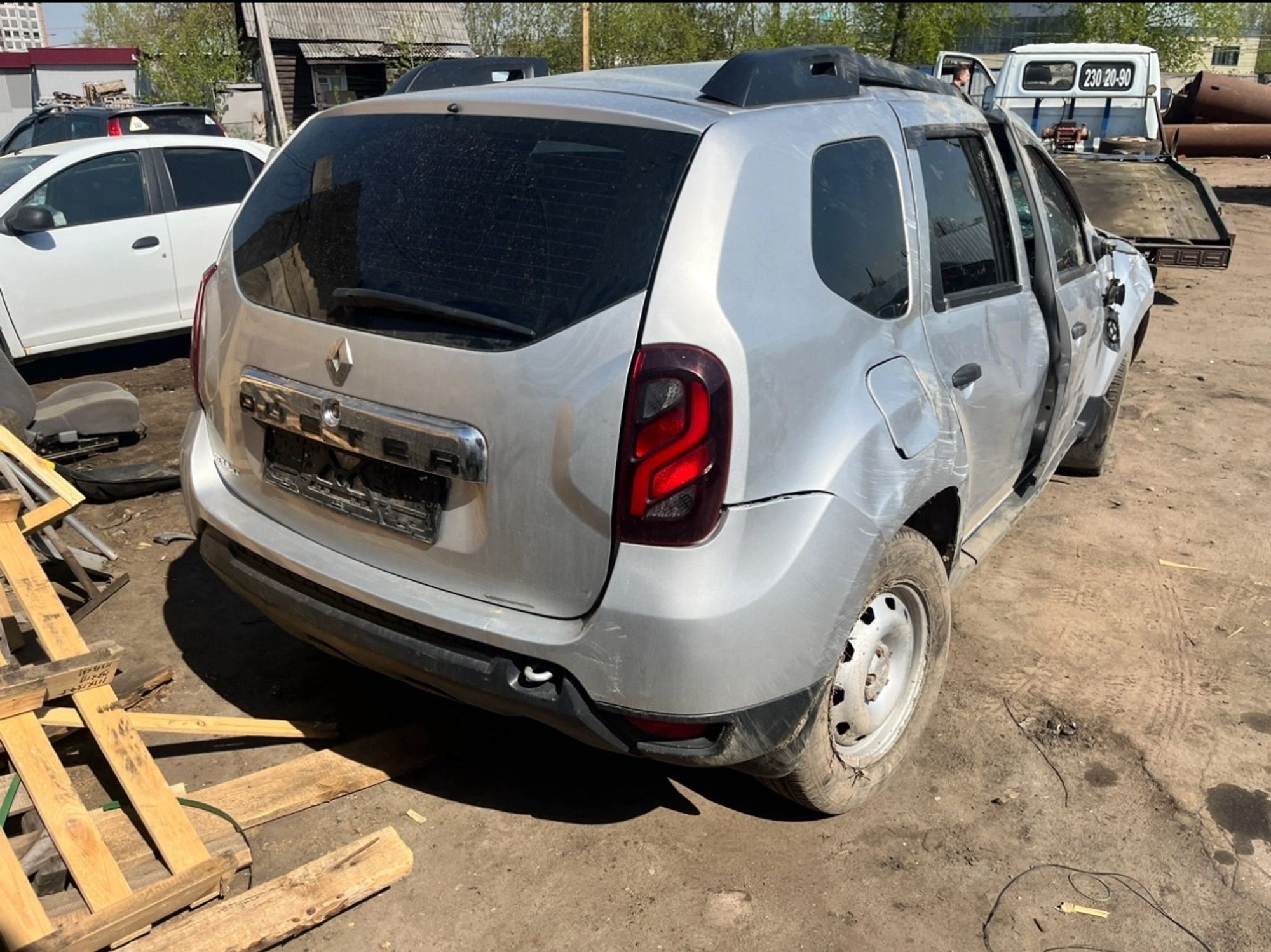 https://gcs.partsauto.market/rn-stockpro.appspot.com/thmbs/userImages/7493bedda53ffbba18042670cc6fed05/car/e956e076-079c-4925-bb82-d8c116aa6ec3_1747306749380.jpg