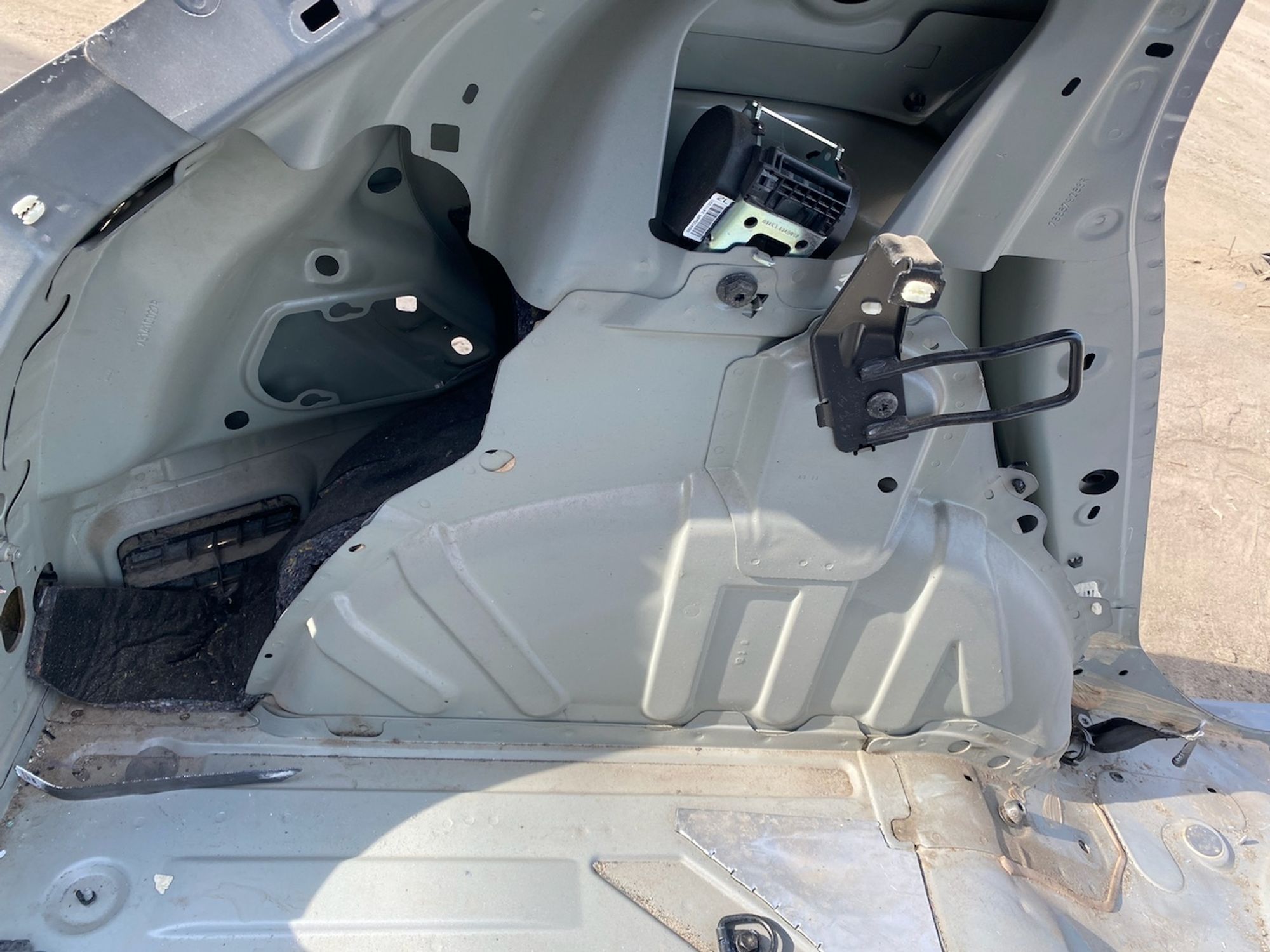 https://gcs.partsauto.market/rn-stockpro.appspot.com/thmbs/userImages/7493bedda53ffbba18042670cc6fed05/part/0362fea8-2467-40fd-879a-c3c4f764da64_1748868715585.jpg