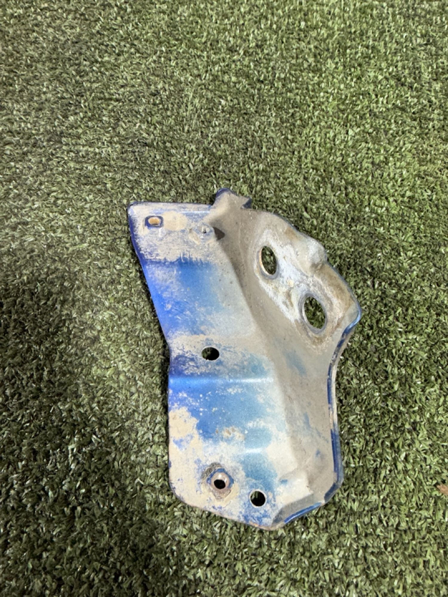 https://gcs.partsauto.market/rn-stockpro.appspot.com/thmbs/userImages/7493bedda53ffbba18042670cc6fed05/part/0459bb45-5505-4067-8cce-03c77922e611_1740122620708.jpg
