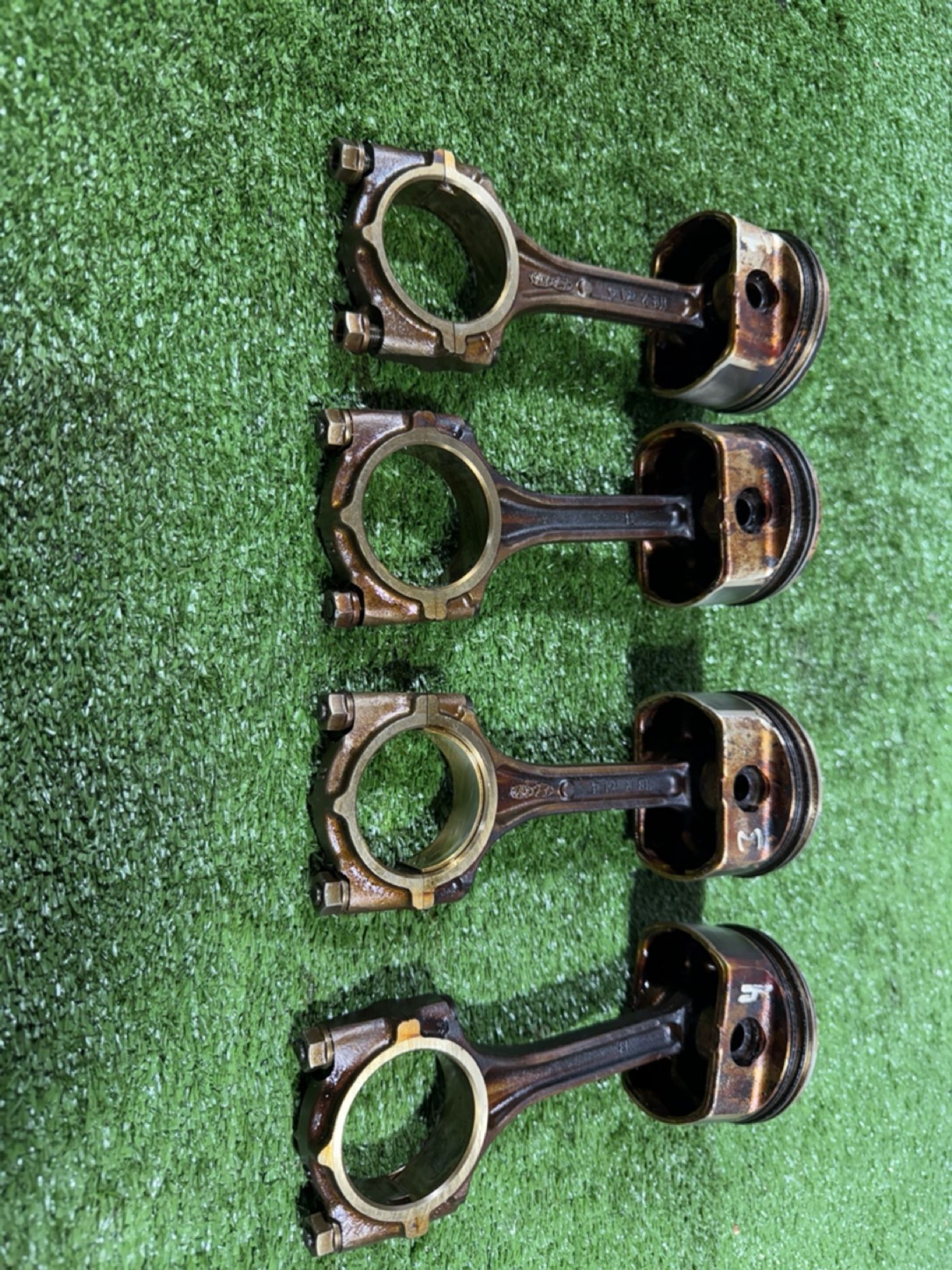 https://gcs.partsauto.market/rn-stockpro.appspot.com/thmbs/userImages/7493bedda53ffbba18042670cc6fed05/part/080cd8c1-7c96-4b9a-99c0-6a1d579f4d21_1740557129546.jpg
