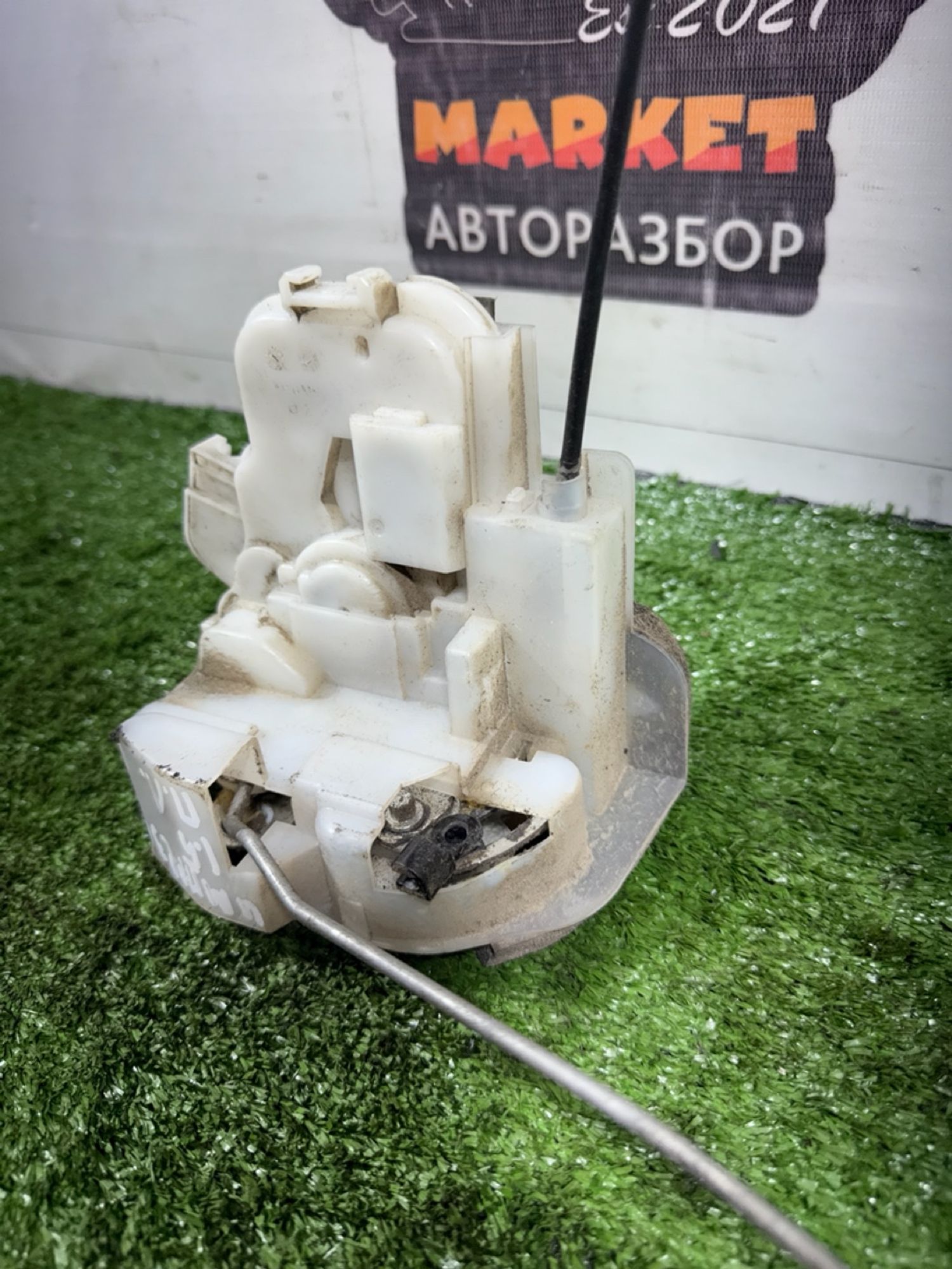 https://gcs.partsauto.market/rn-stockpro.appspot.com/thmbs/userImages/7493bedda53ffbba18042670cc6fed05/part/0b261d88-c7a5-49bf-8878-abd2104d85eb_1740488619168.jpg