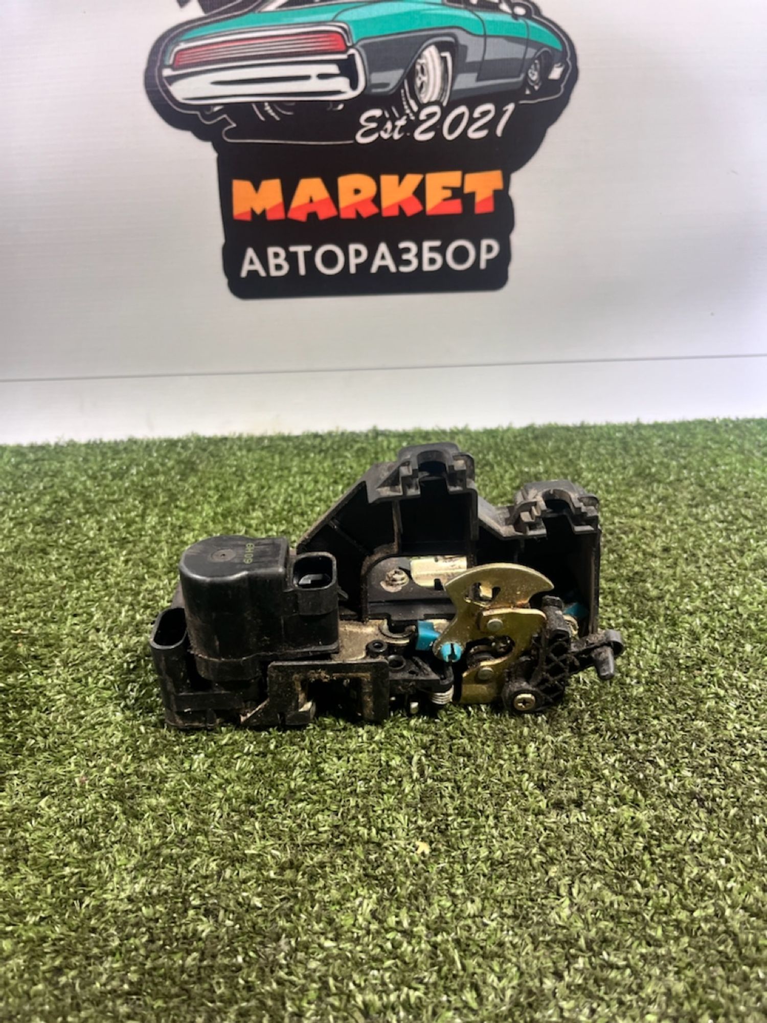 https://gcs.partsauto.market/rn-stockpro.appspot.com/thmbs/userImages/7493bedda53ffbba18042670cc6fed05/part/0bab2924-cf25-4570-a925-8154f151d583_1731575645310.jpg