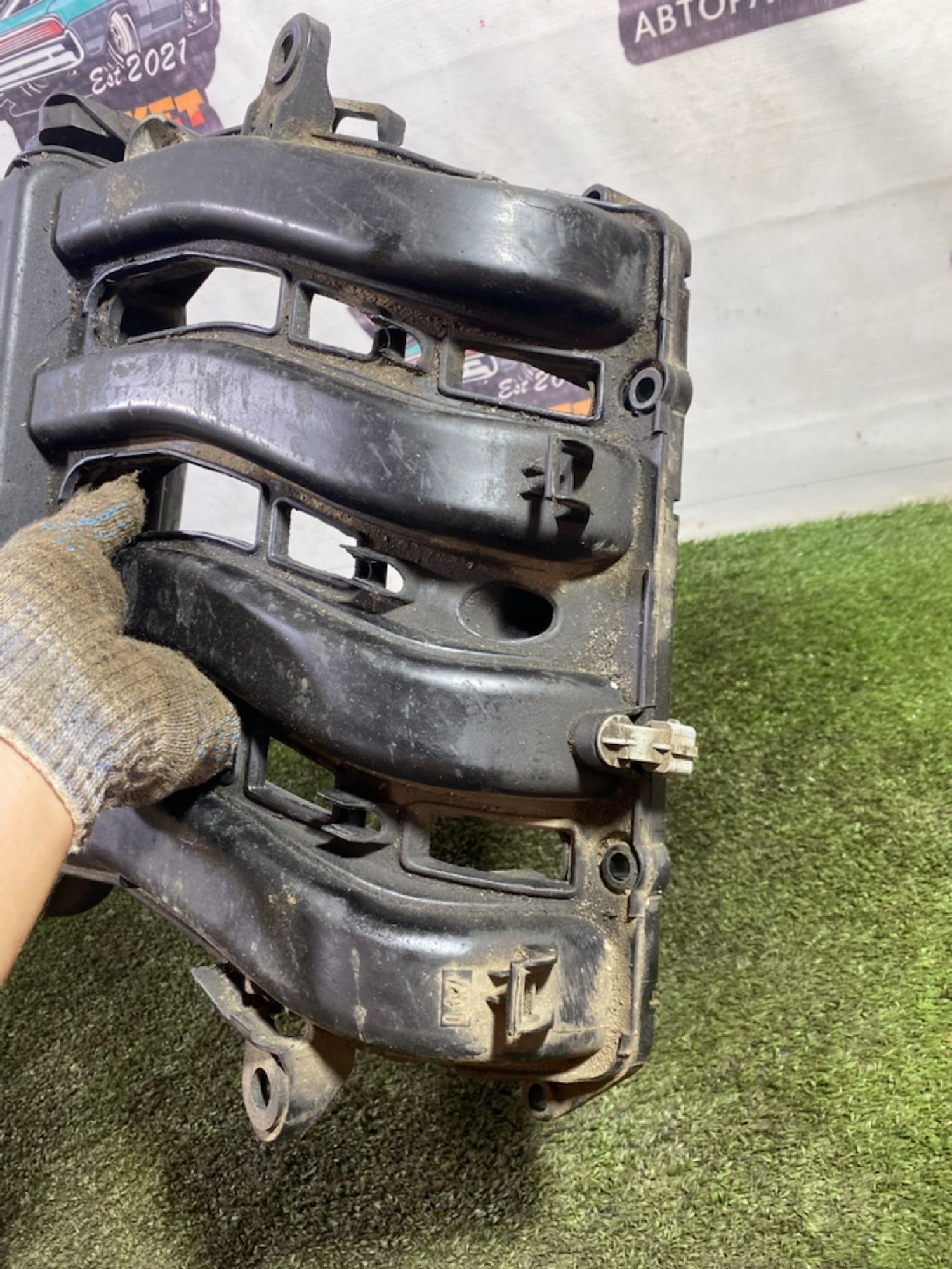 https://gcs.partsauto.market/rn-stockpro.appspot.com/thmbs/userImages/7493bedda53ffbba18042670cc6fed05/part/0d6f79ba-b4b4-4893-a3ad-d3f6dc3455aa_1748860135507.jpg