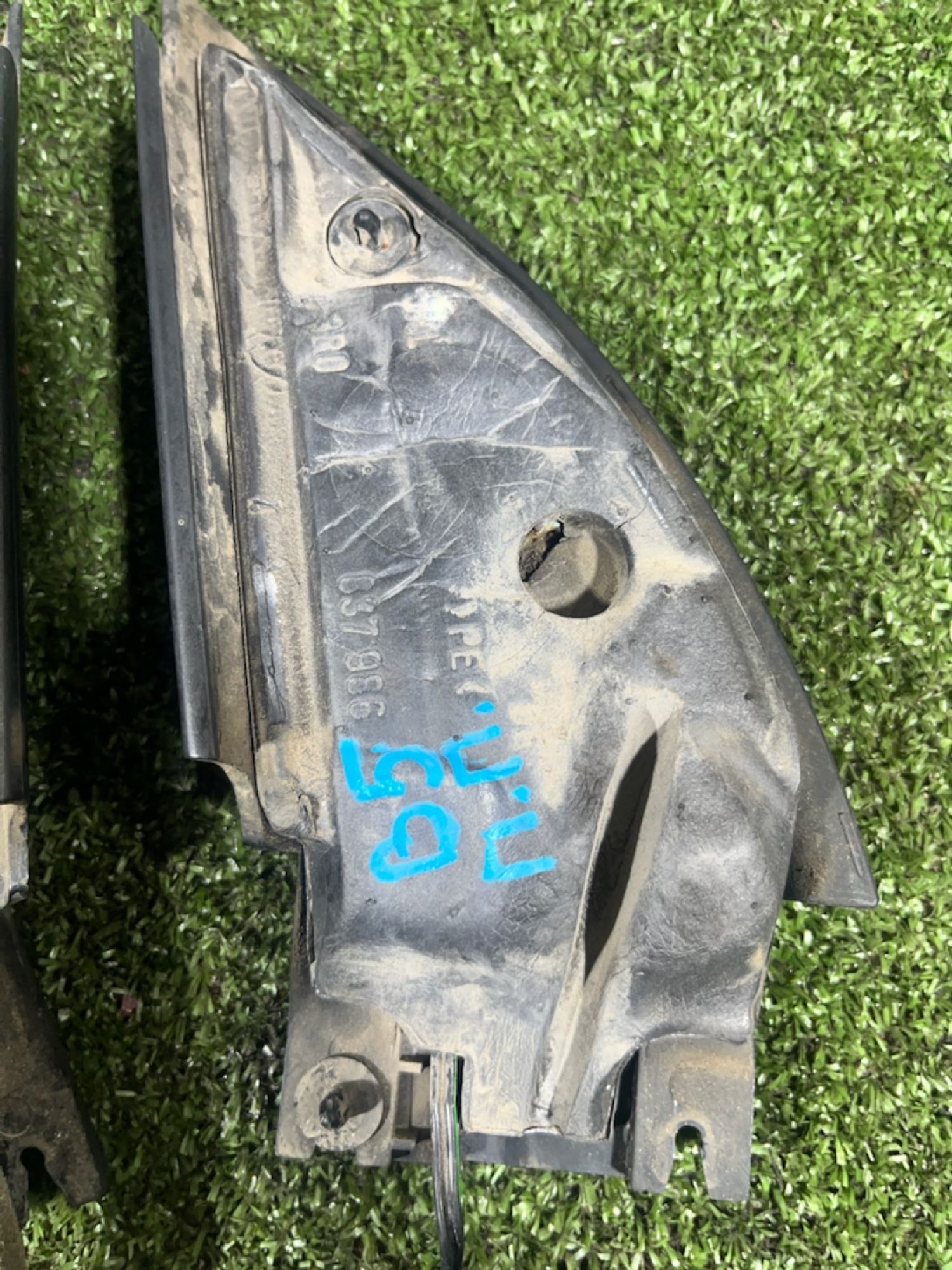 https://gcs.partsauto.market/rn-stockpro.appspot.com/thmbs/userImages/7493bedda53ffbba18042670cc6fed05/part/0fa67143-ec4b-4308-a295-b3fbf5cfa95f_1733915913545.jpg