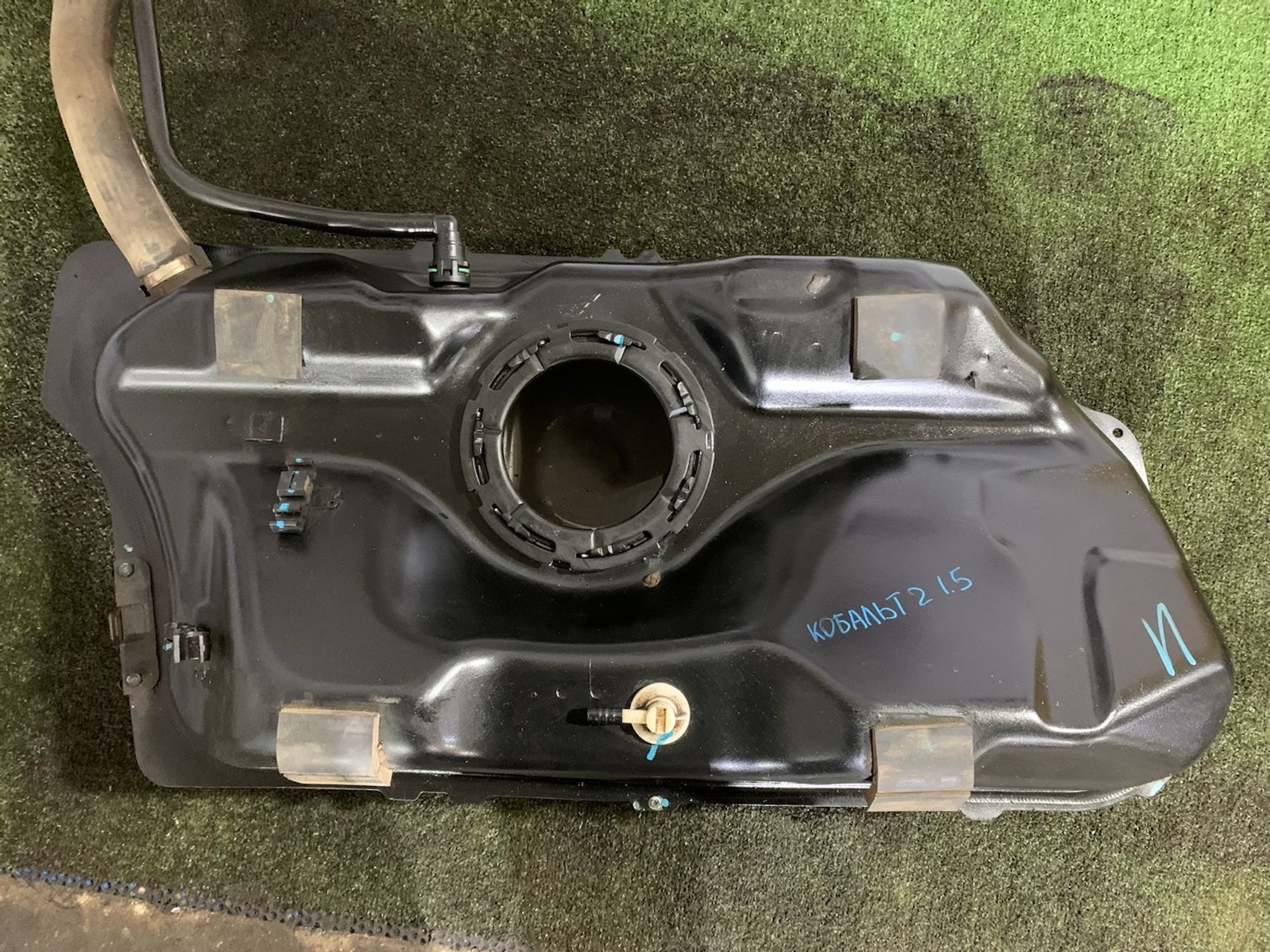 https://gcs.partsauto.market/rn-stockpro.appspot.com/thmbs/userImages/7493bedda53ffbba18042670cc6fed05/part/105adcdd-65d9-4f8d-90ee-faa1169f6313_1733823682994.jpg