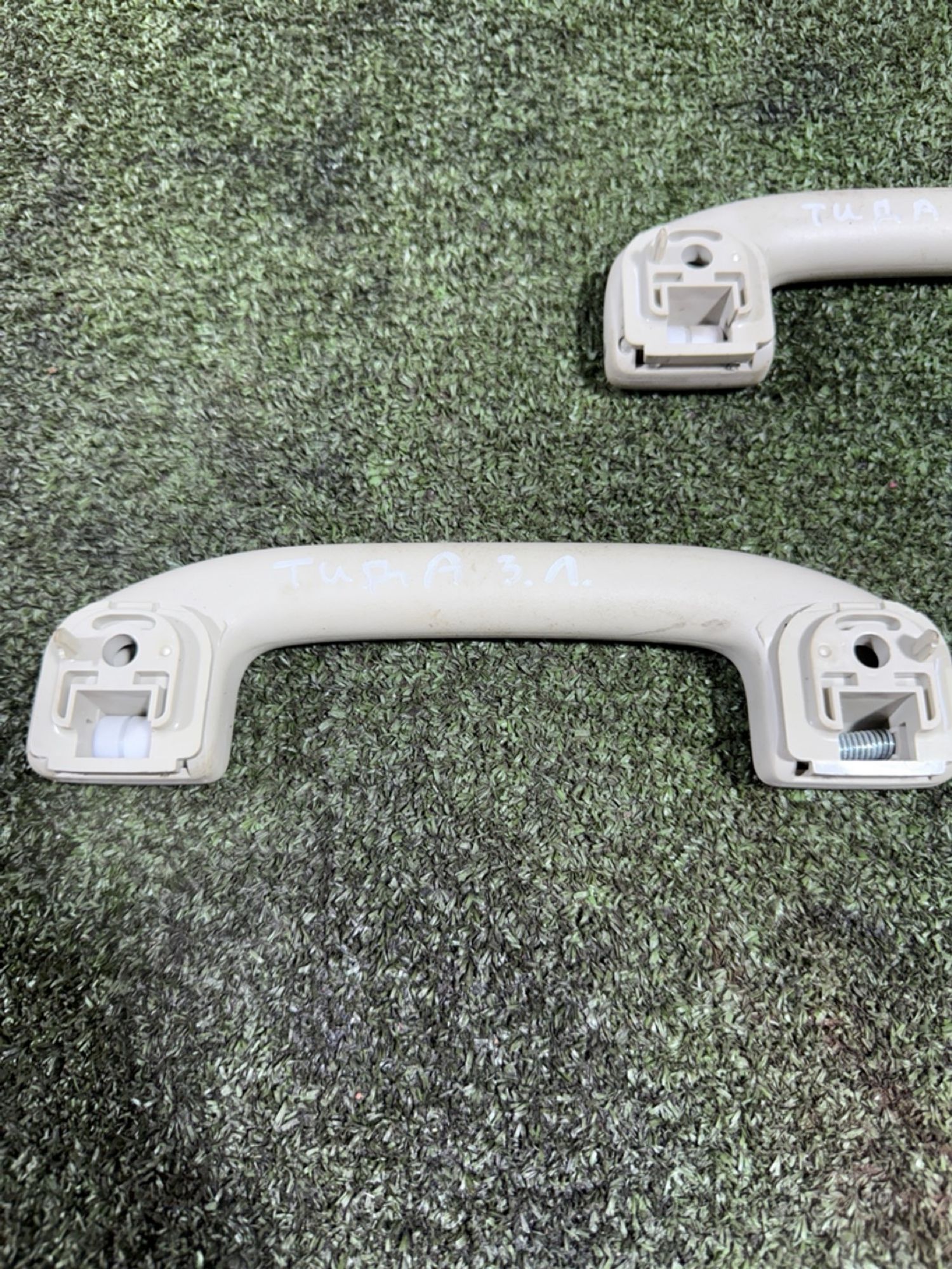 https://gcs.partsauto.market/rn-stockpro.appspot.com/thmbs/userImages/7493bedda53ffbba18042670cc6fed05/part/10adb577-1750-461e-a92c-436fb0e18edd_1736278853725.jpg