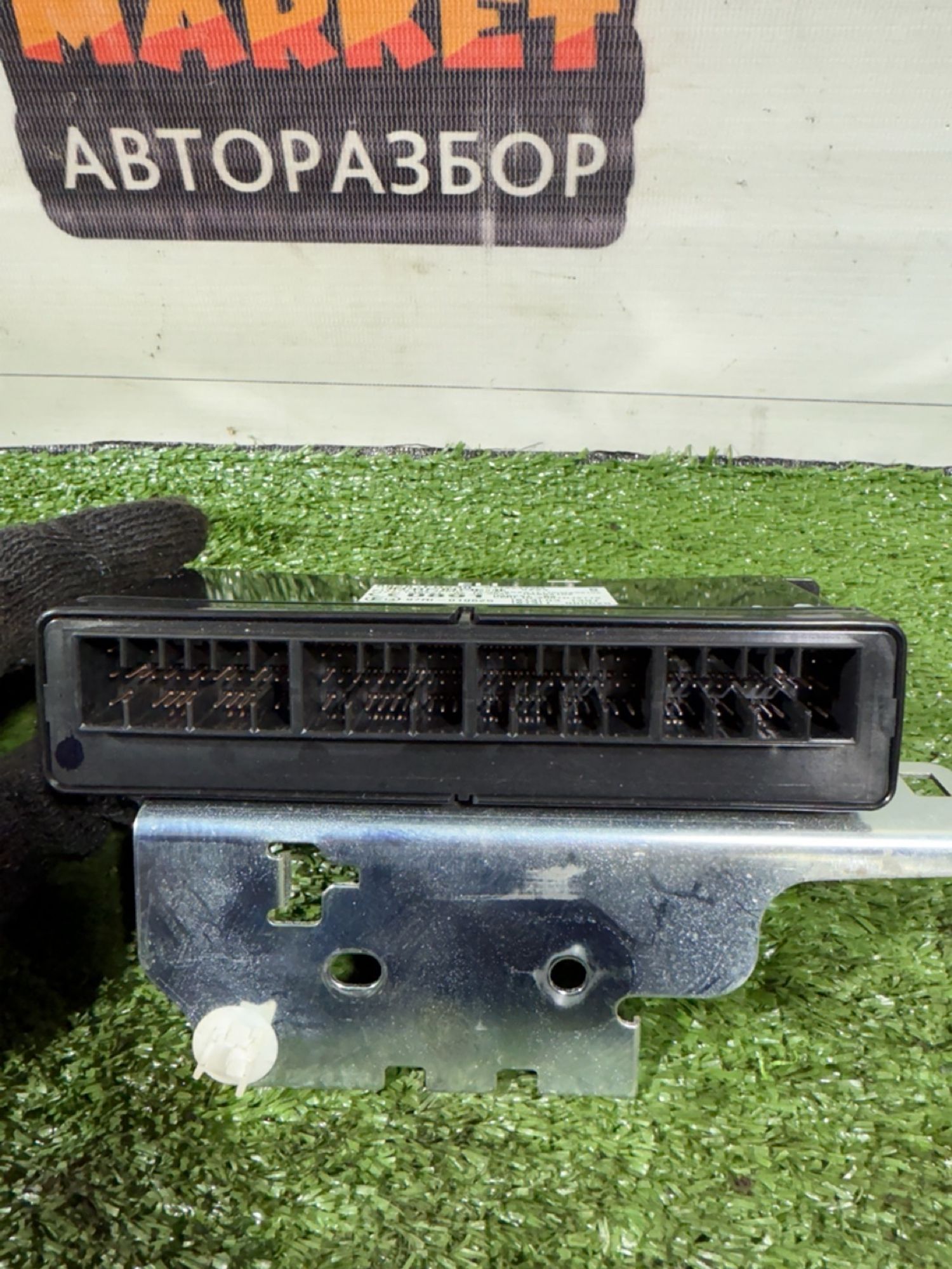 https://gcs.partsauto.market/rn-stockpro.appspot.com/thmbs/userImages/7493bedda53ffbba18042670cc6fed05/part/10c60030-55ff-434f-ba40-a08e3e1985f0_1740750249444.jpg