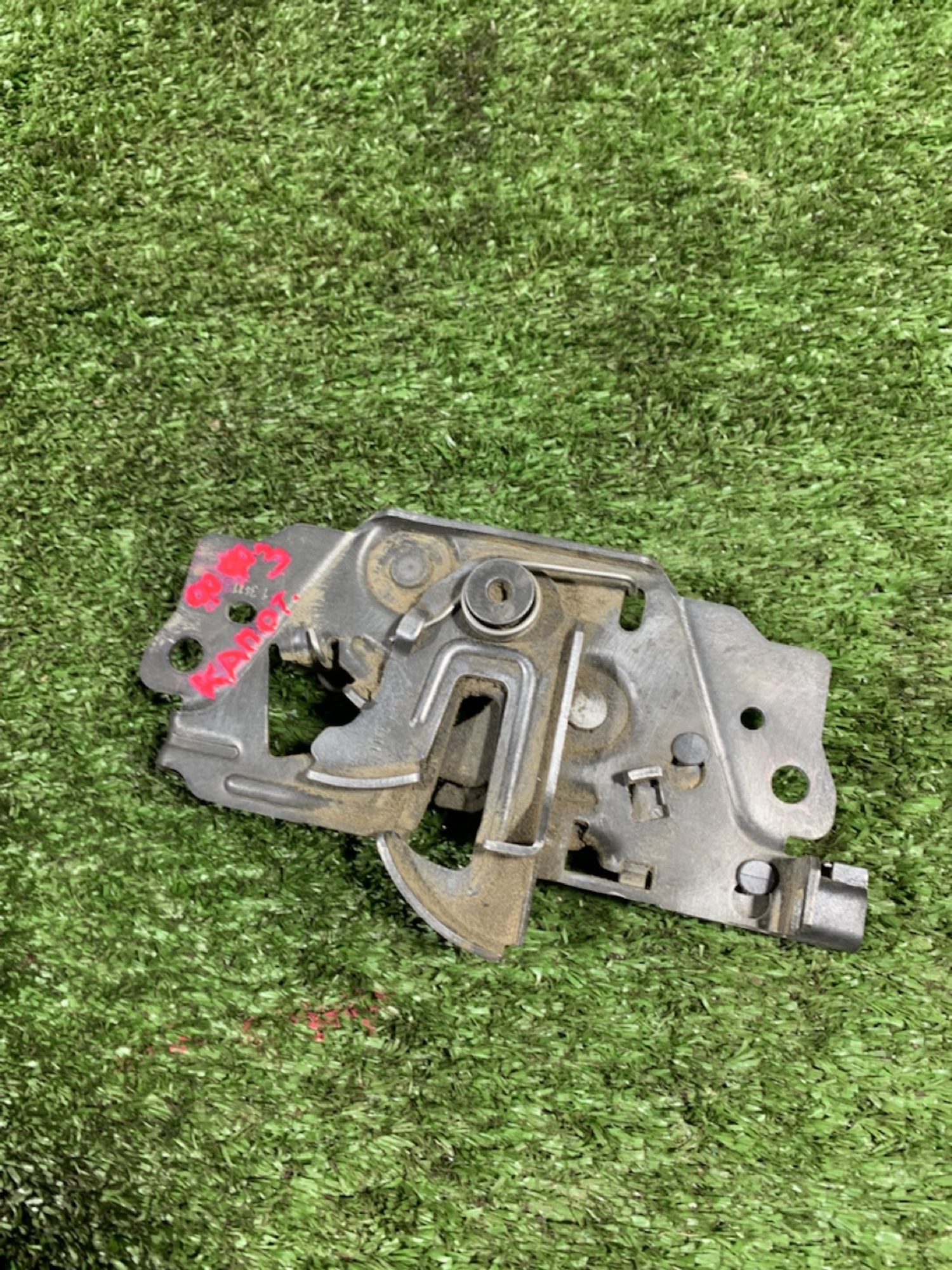 https://gcs.partsauto.market/rn-stockpro.appspot.com/thmbs/userImages/7493bedda53ffbba18042670cc6fed05/part/118034d0-9917-4933-9f4c-588788dedc2e_1741075485865.jpg