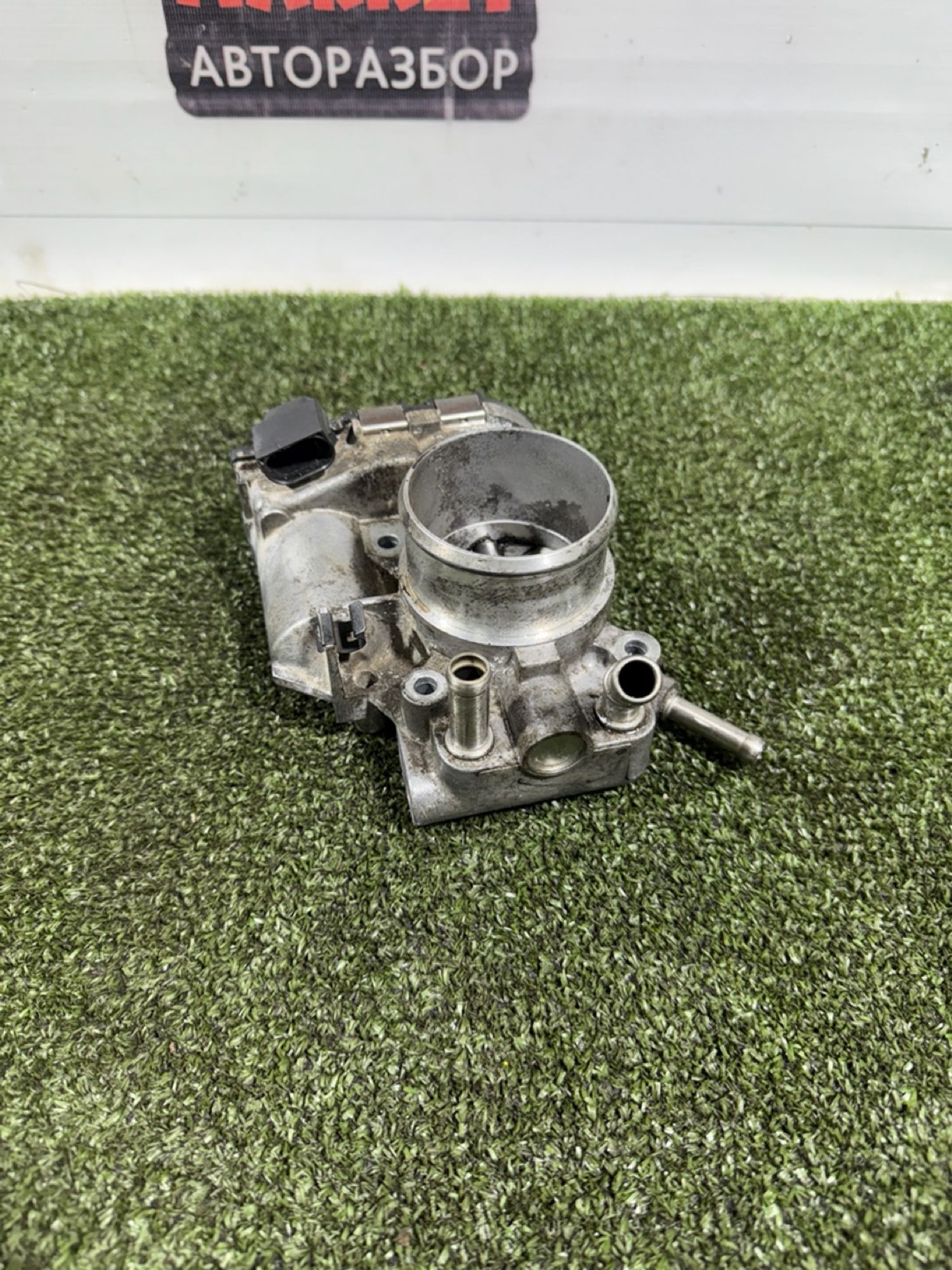 https://gcs.partsauto.market/rn-stockpro.appspot.com/thmbs/userImages/7493bedda53ffbba18042670cc6fed05/part/12adc0ad-43e9-4b0d-9d64-5a4a7d8a069f_1739541340509.jpg
