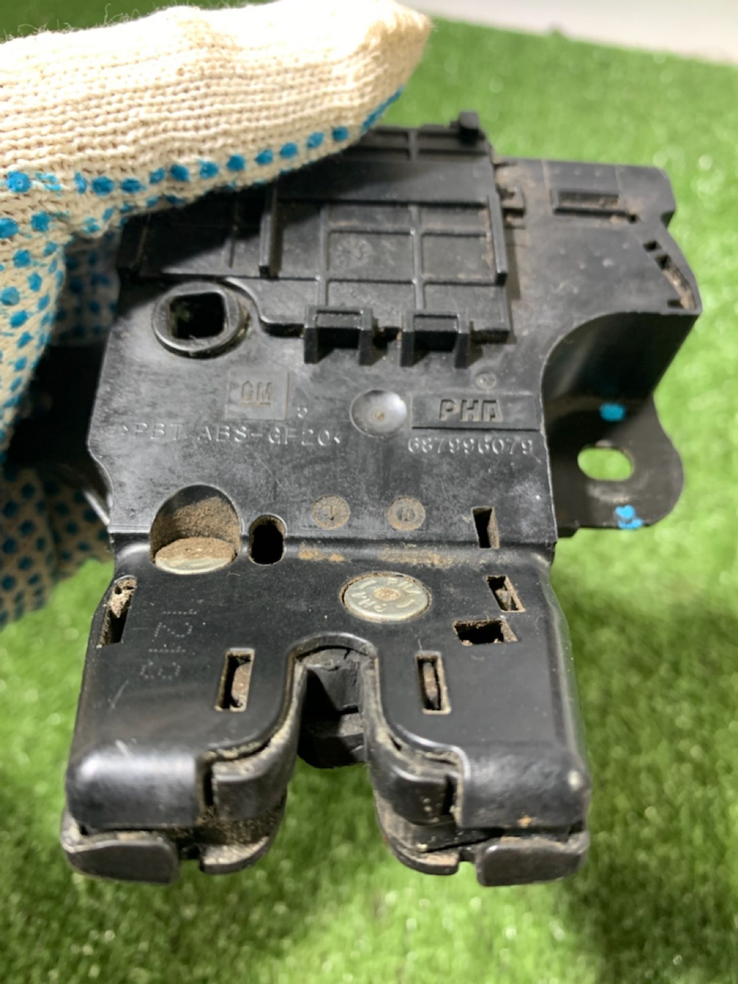 https://gcs.partsauto.market/rn-stockpro.appspot.com/thmbs/userImages/7493bedda53ffbba18042670cc6fed05/part/16ab0d1e-fa9d-4d32-aa87-a8f5497754e7_1733733563110.jpg