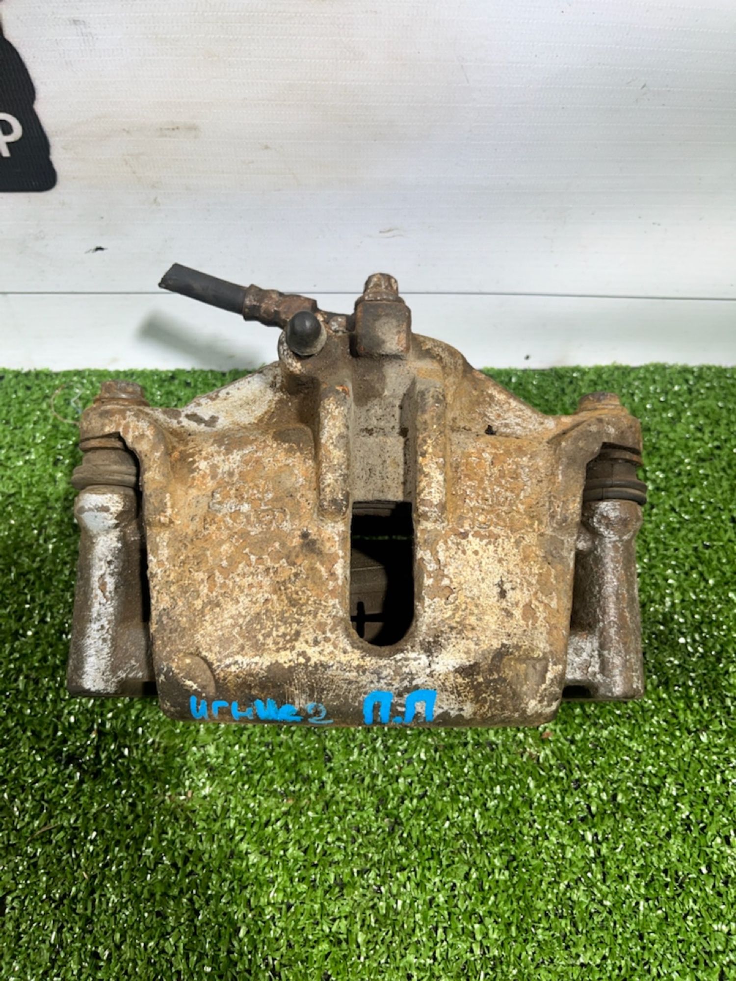 https://gcs.partsauto.market/rn-stockpro.appspot.com/thmbs/userImages/7493bedda53ffbba18042670cc6fed05/part/1704d3fe-6368-43fa-b7e2-fd7169fe61b6_1732271745411.jpg