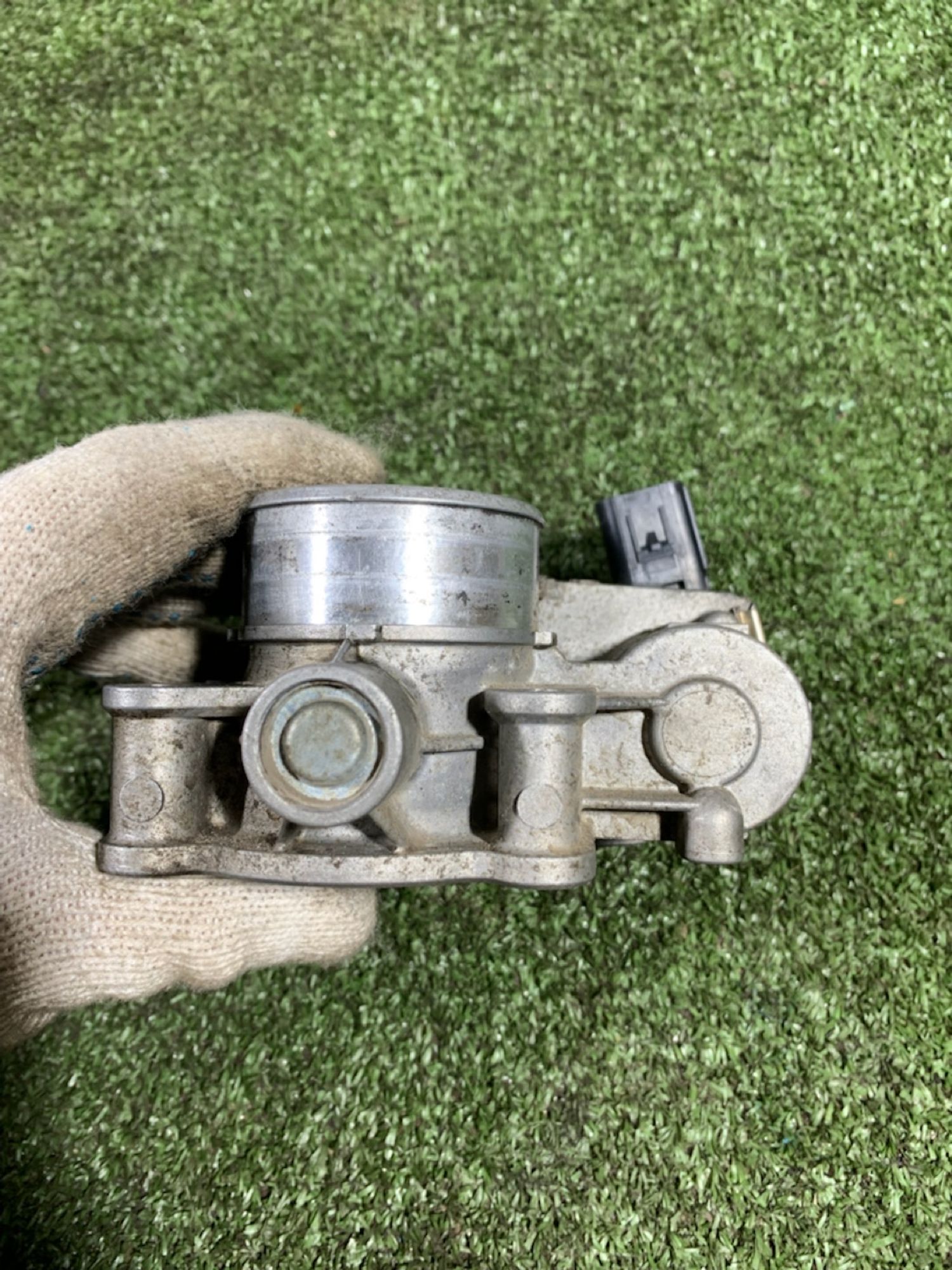 https://gcs.partsauto.market/rn-stockpro.appspot.com/thmbs/userImages/7493bedda53ffbba18042670cc6fed05/part/18a063b2-fdb0-4083-b753-da4556f17aa4_1733744776435.jpg