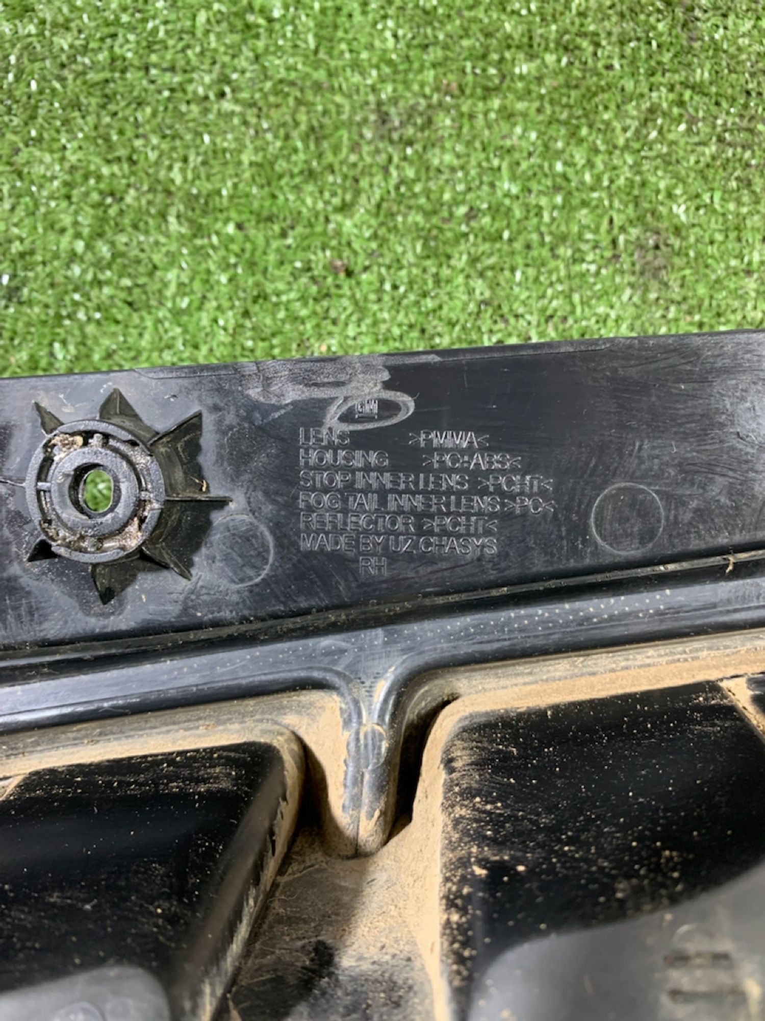 https://gcs.partsauto.market/rn-stockpro.appspot.com/thmbs/userImages/7493bedda53ffbba18042670cc6fed05/part/19da1b9c-24cd-4bf8-8134-be0e24f2d4db_1733480493753.jpg