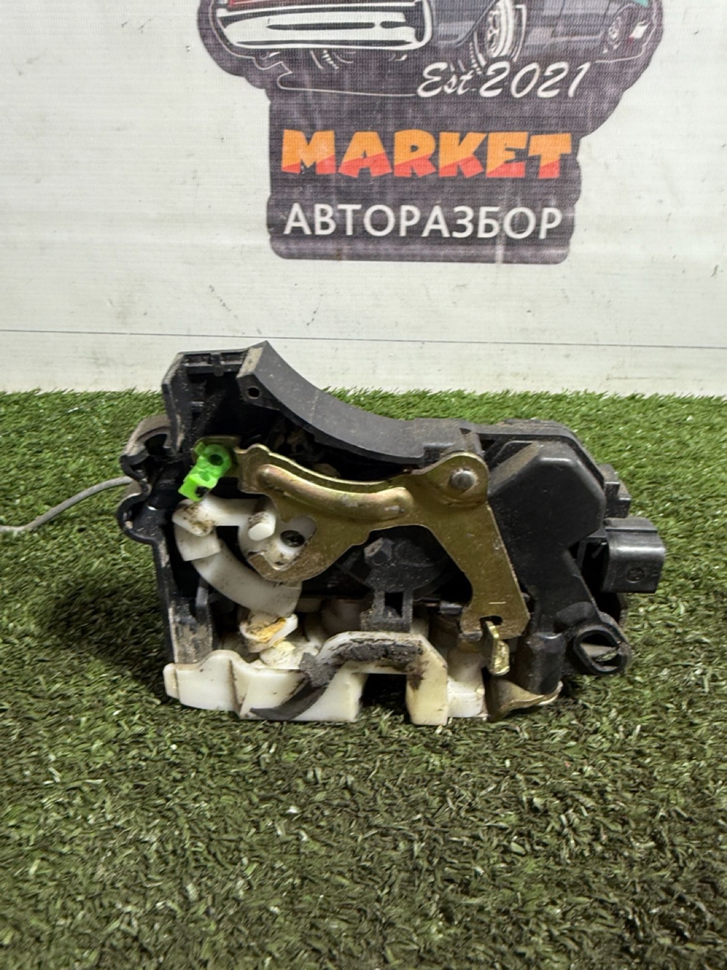 https://gcs.partsauto.market/rn-stockpro.appspot.com/thmbs/userImages/7493bedda53ffbba18042670cc6fed05/part/1af7b8e9-bd97-44b8-8f88-44606d8701ec_1746697946015.jpg