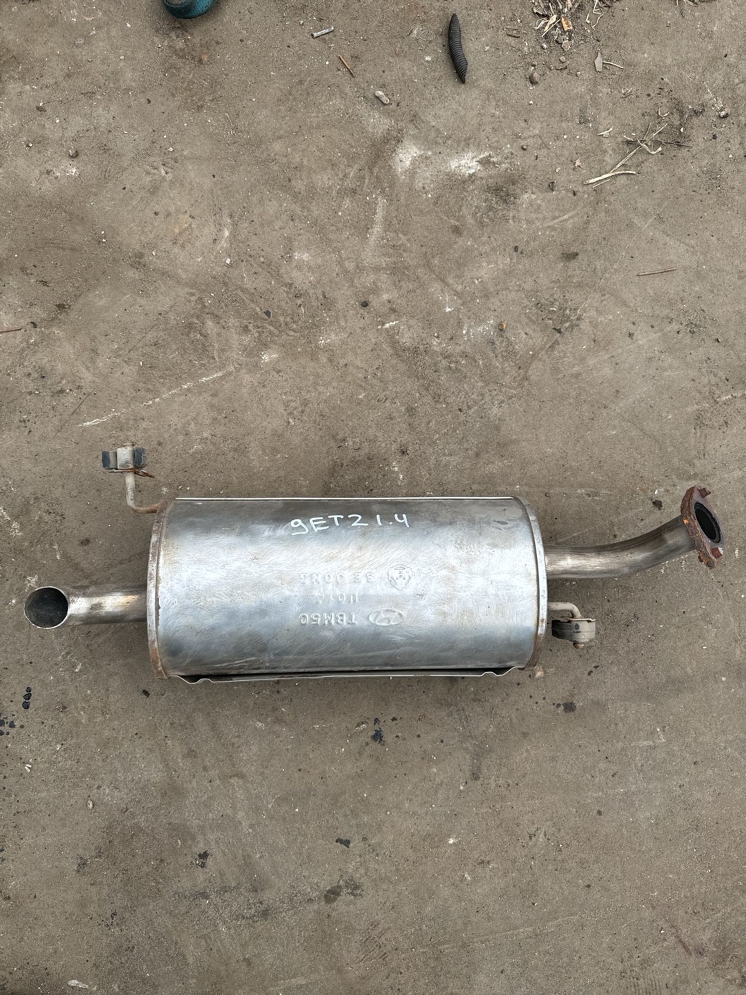 https://gcs.partsauto.market/rn-stockpro.appspot.com/thmbs/userImages/7493bedda53ffbba18042670cc6fed05/part/1cb24075-ddf0-49a6-a7d6-51d0608894f1_1743507769731.jpg