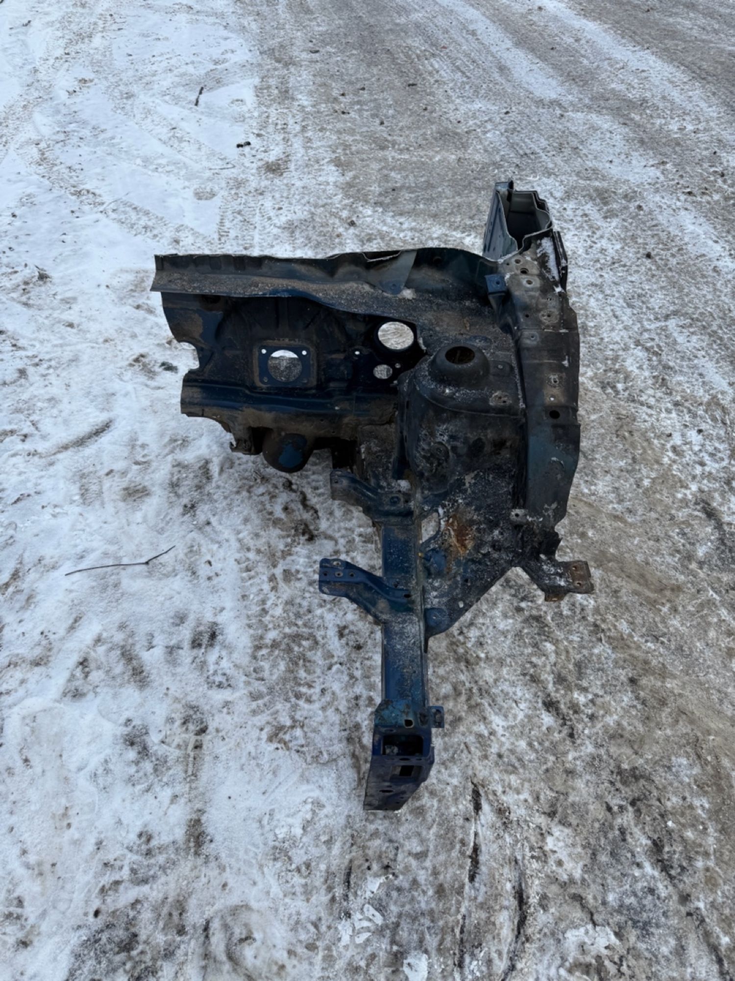 https://gcs.partsauto.market/rn-stockpro.appspot.com/thmbs/userImages/7493bedda53ffbba18042670cc6fed05/part/2108b631-8302-4688-838e-36dad20a5b4c_1739883637300.jpg